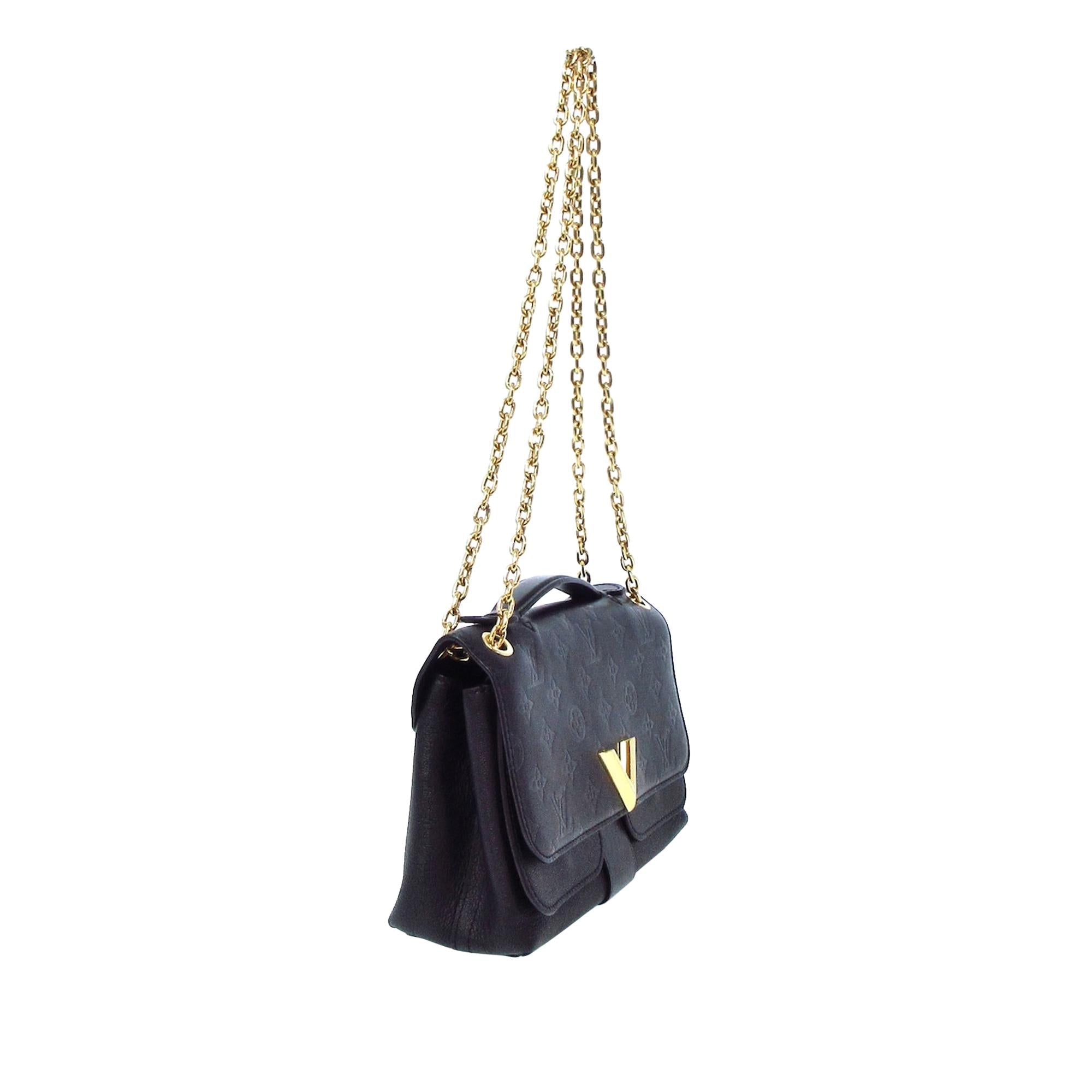 Louis Vuitton Monogram Very Chain (SHG-36237)
