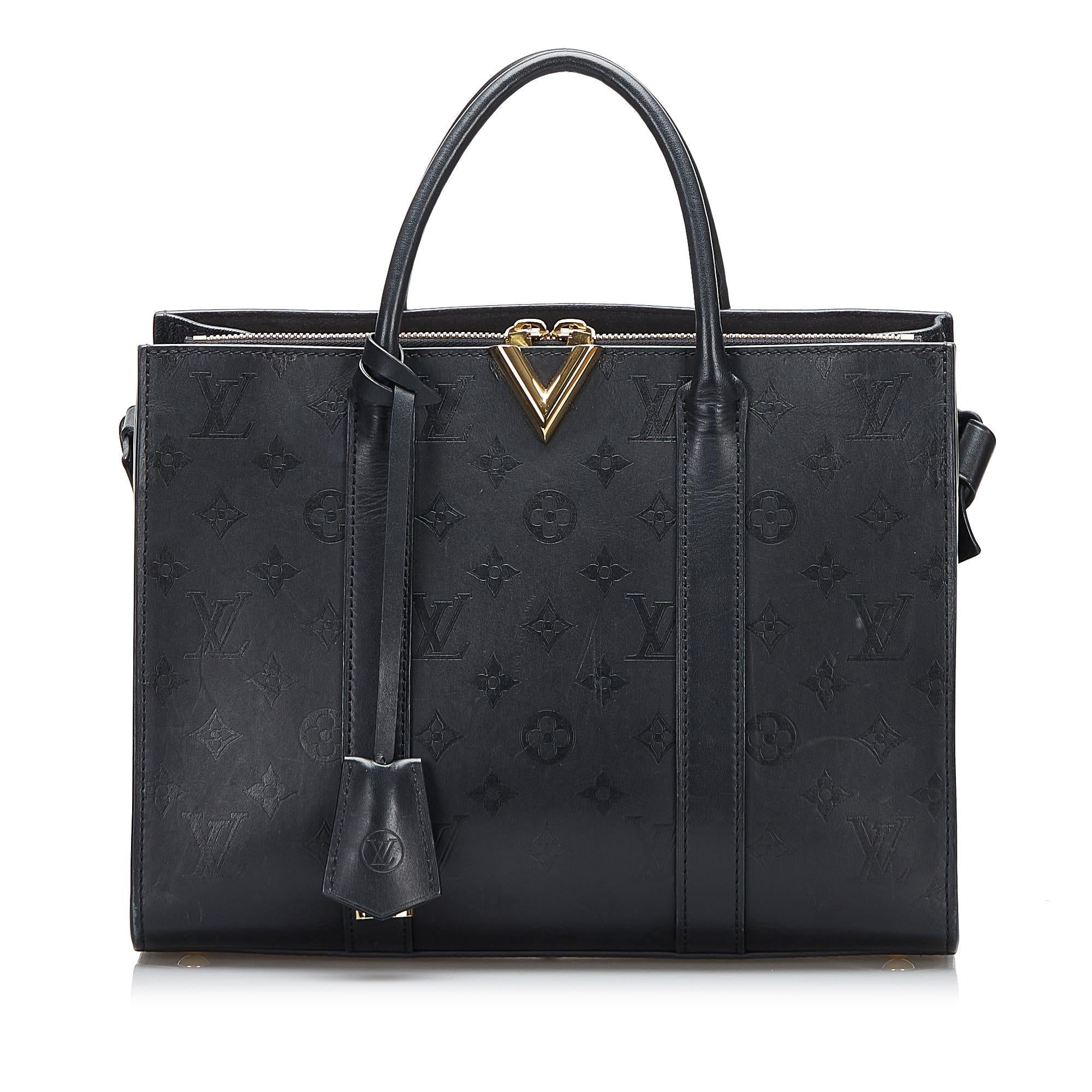 Louis Vuitton Monogram Very Tote MM (SHG-FIJjoJ)