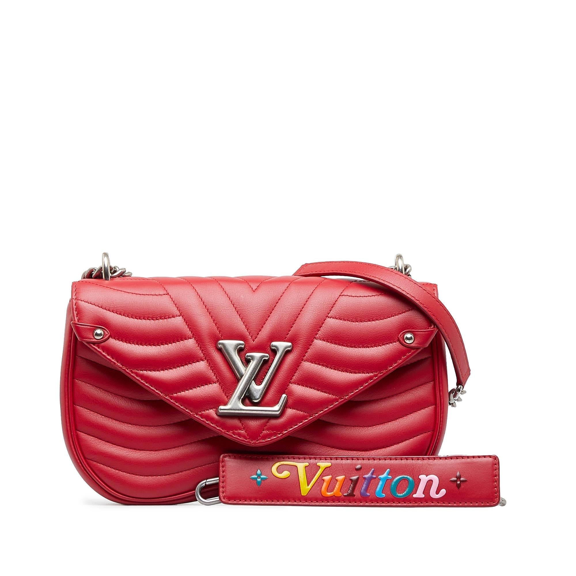 Louis Vuitton New Wave Chain MM (SHG-cqui4j)