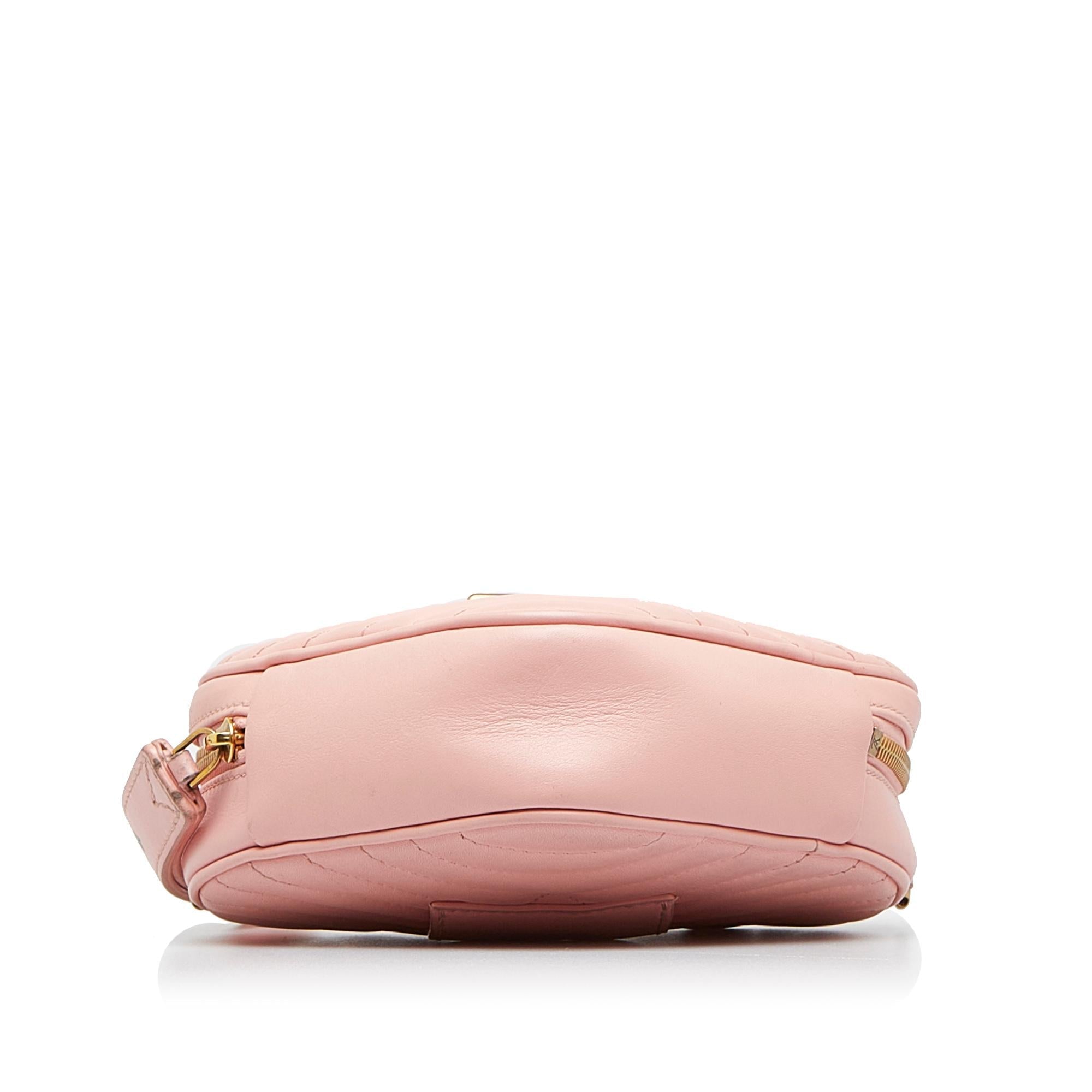 Louis Vuitton New Wave Heart Crossbody (SHG-SsoJ4s)