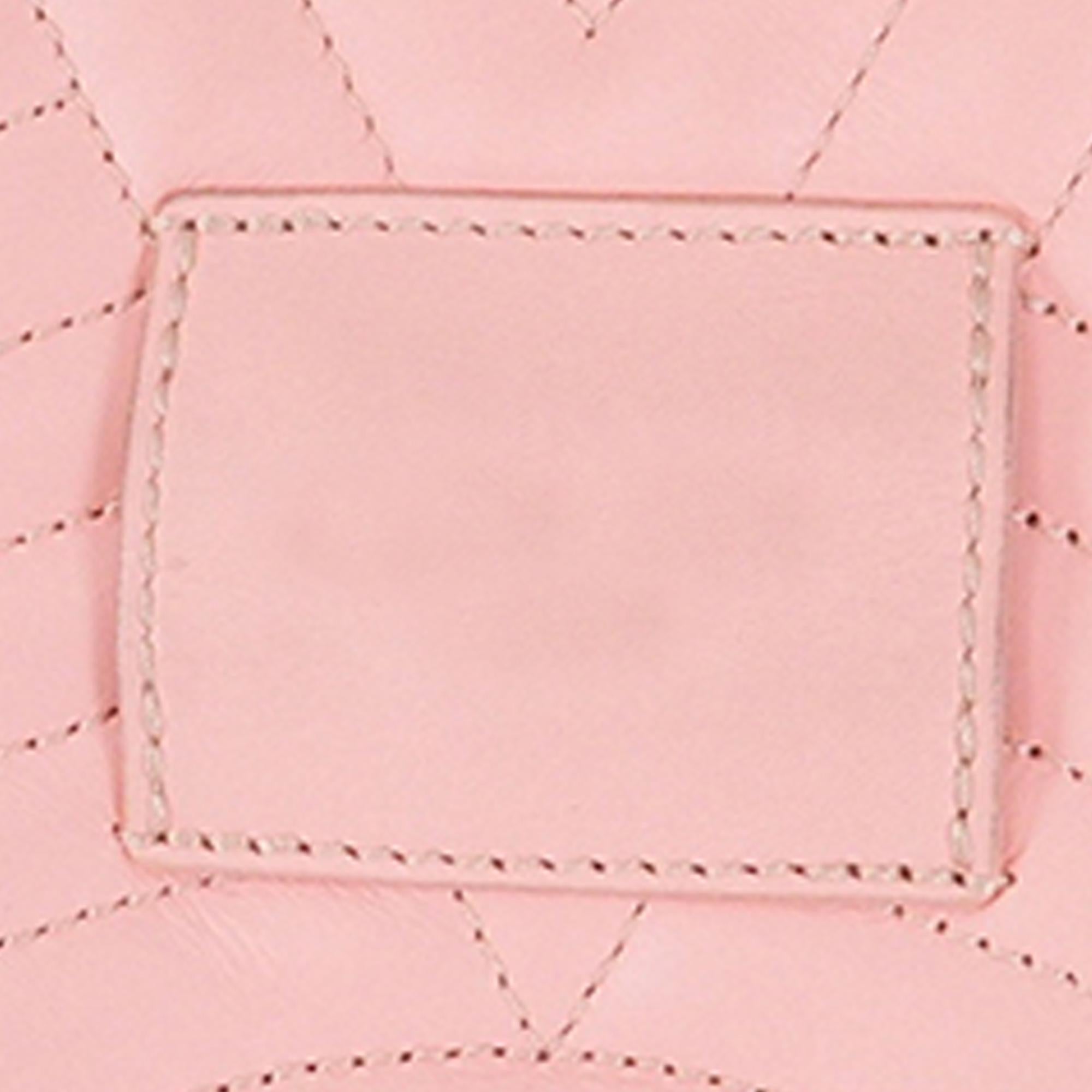 Louis Vuitton New Wave Love Lock Heart Crossbody (SHG-36737)