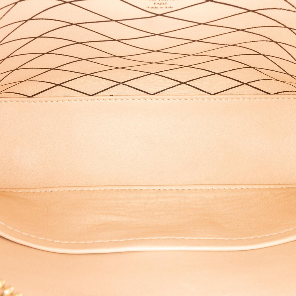 Louis Vuitton Petite Malle Soft MM (SHG-EUg861)