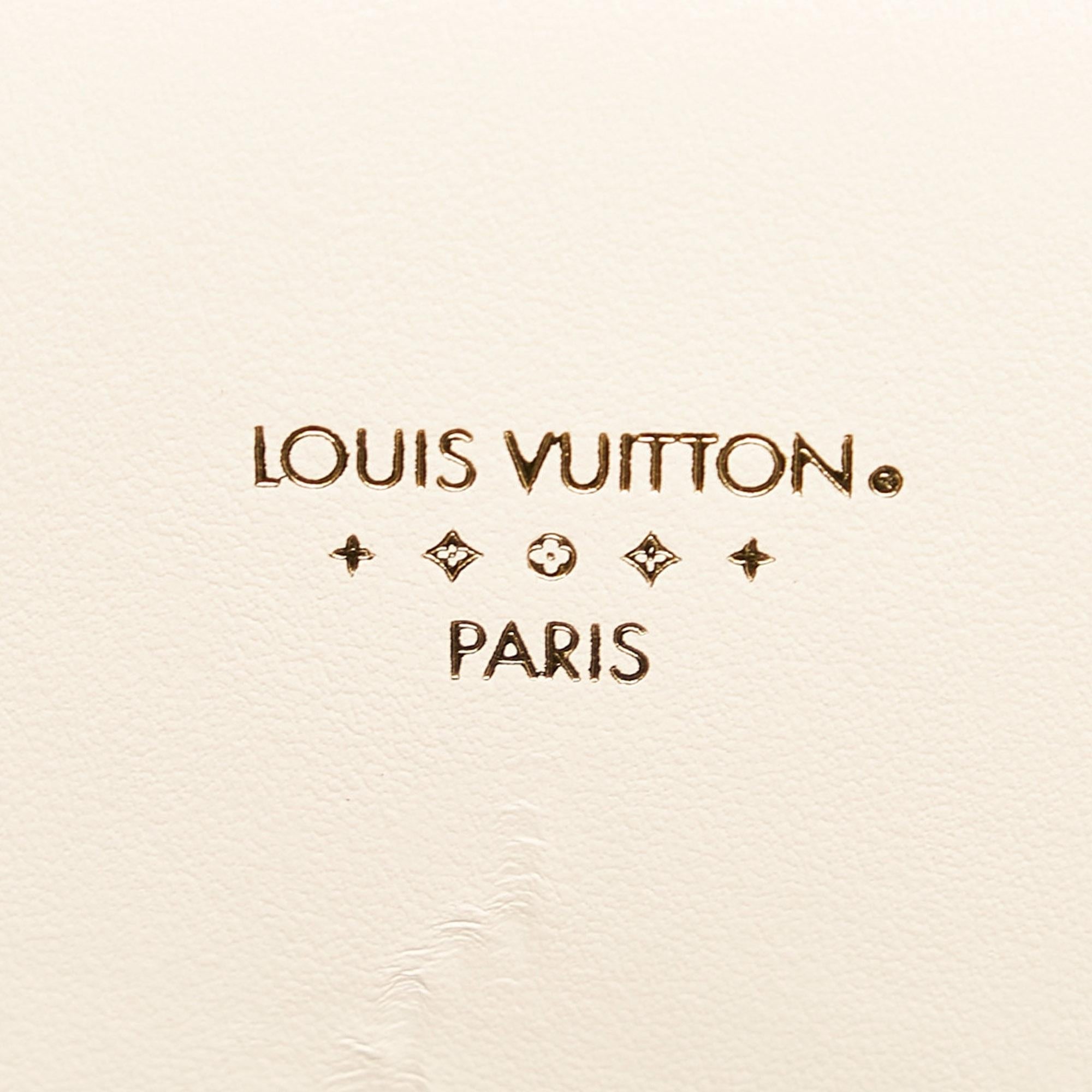 Louis Vuitton Pont 9 (SHG-GddBSz)