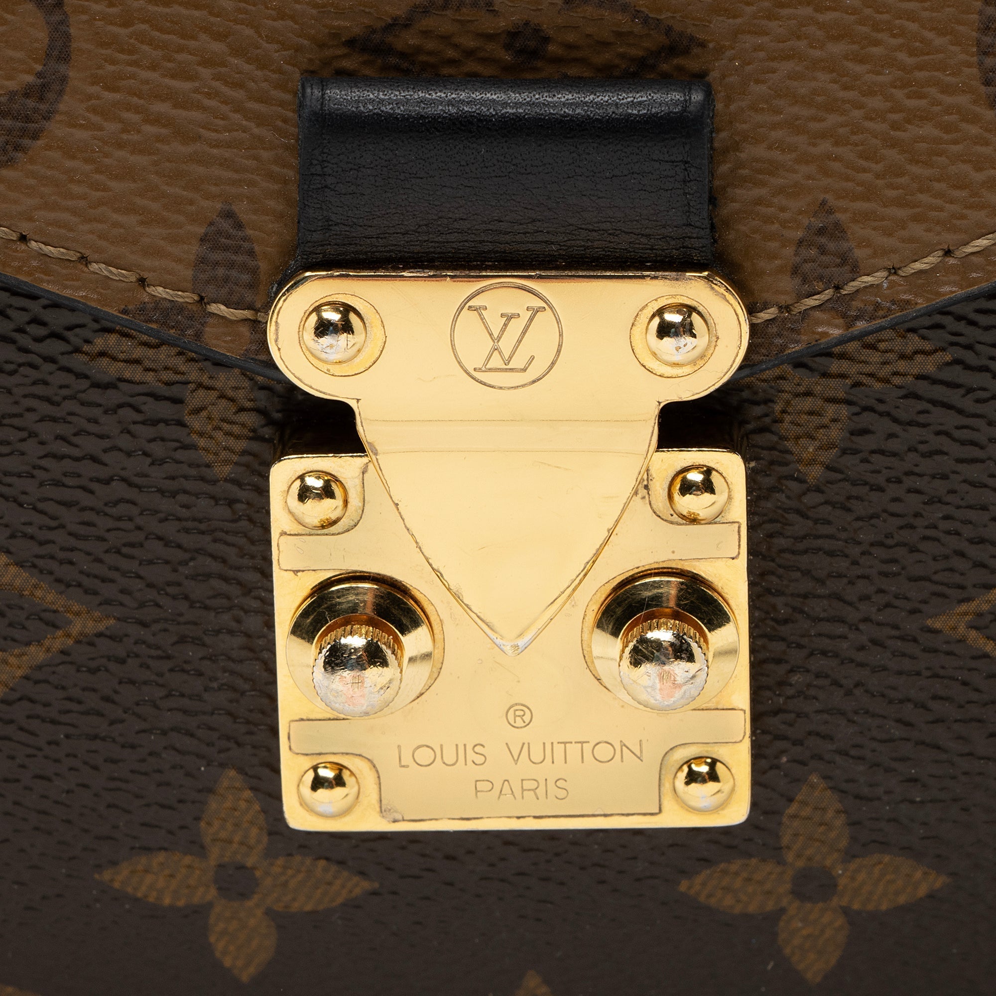 Louis Vuitton Reverse Monogram Pochette Metis Shoulder Bag (SHF-22715)