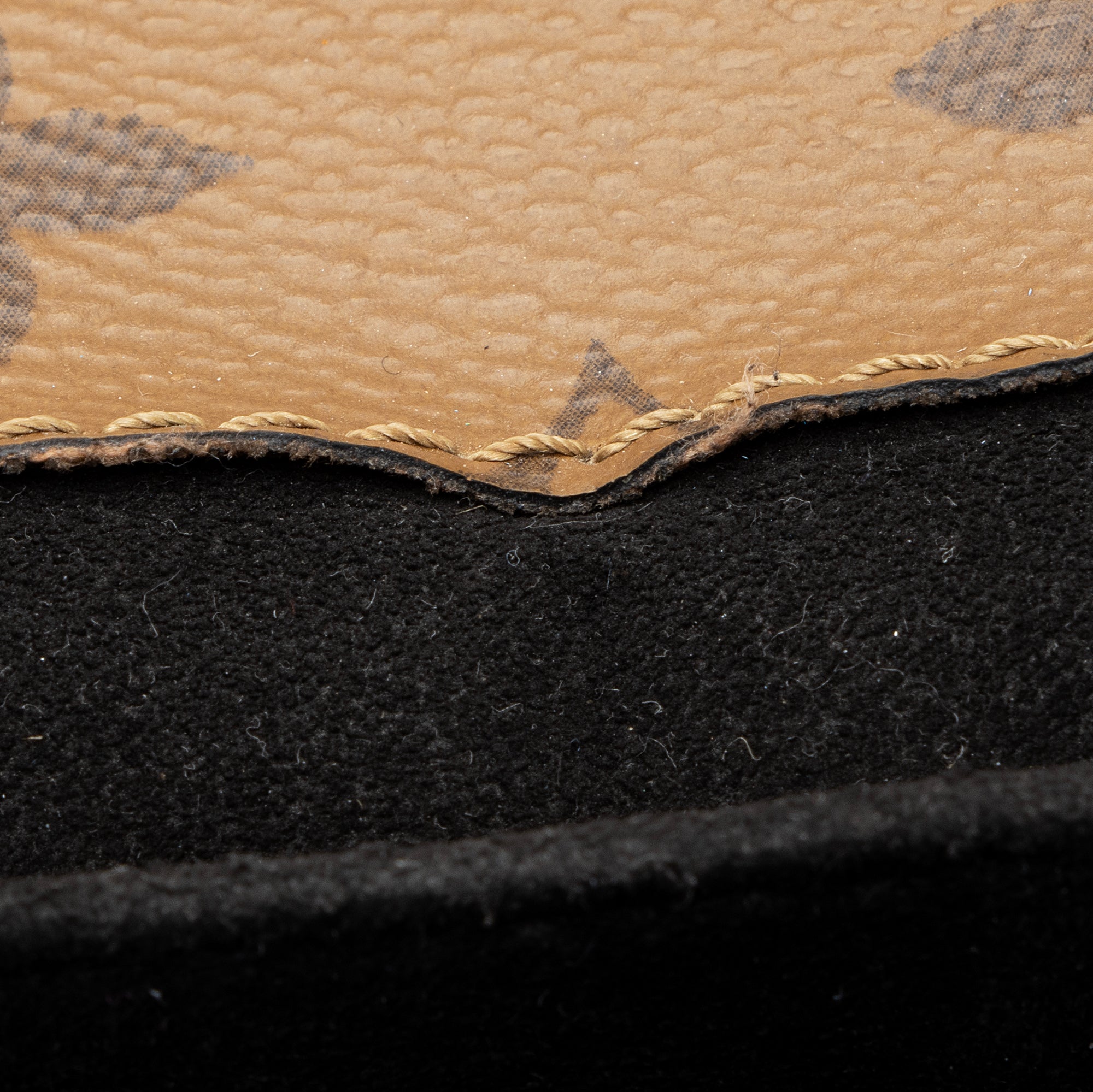 Louis Vuitton Reverse Monogram Pochette Metis Shoulder Bag (SHF-22715)