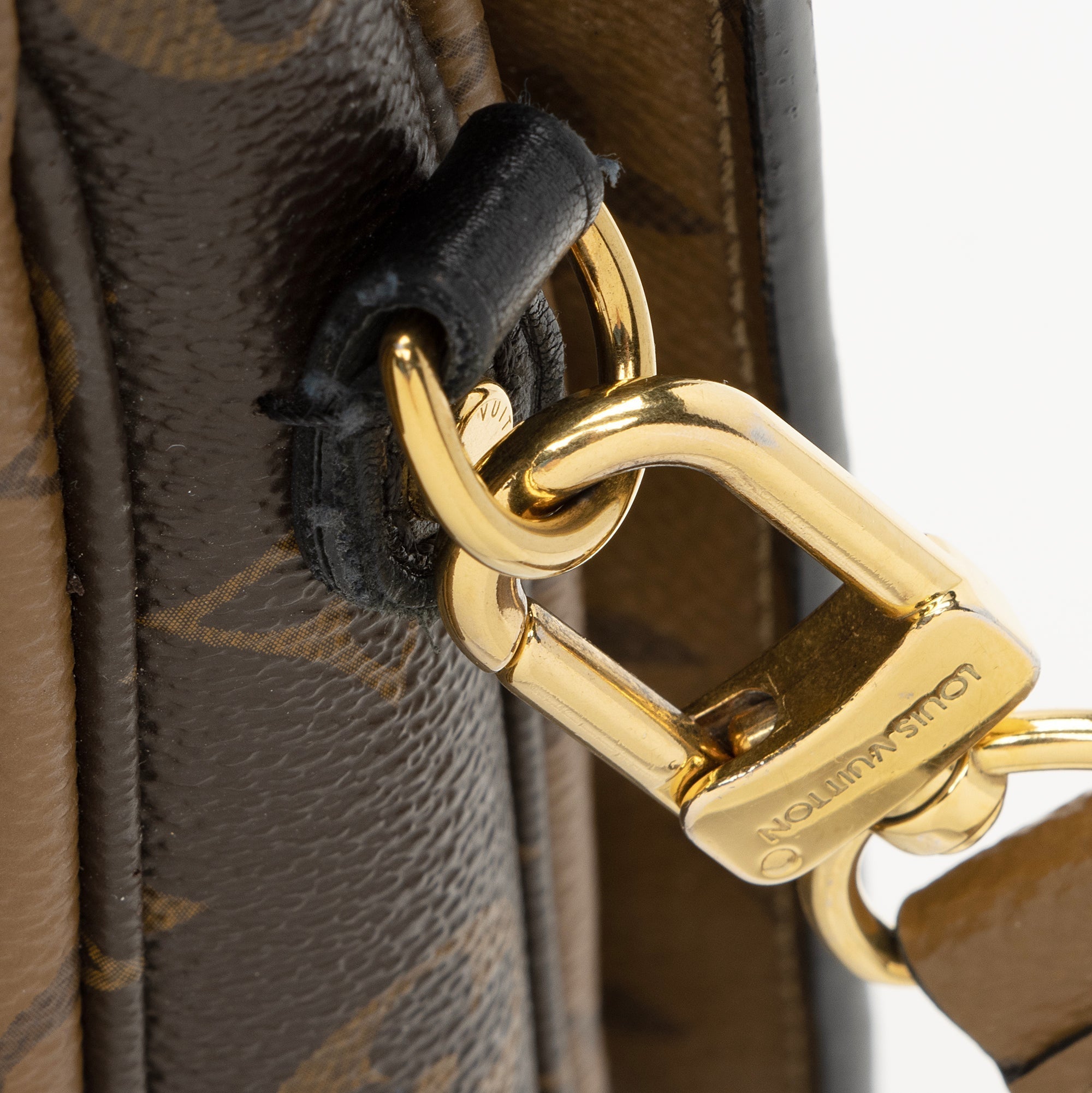 Louis Vuitton Reverse Monogram Pochette Metis Shoulder Bag (SHF-22715)