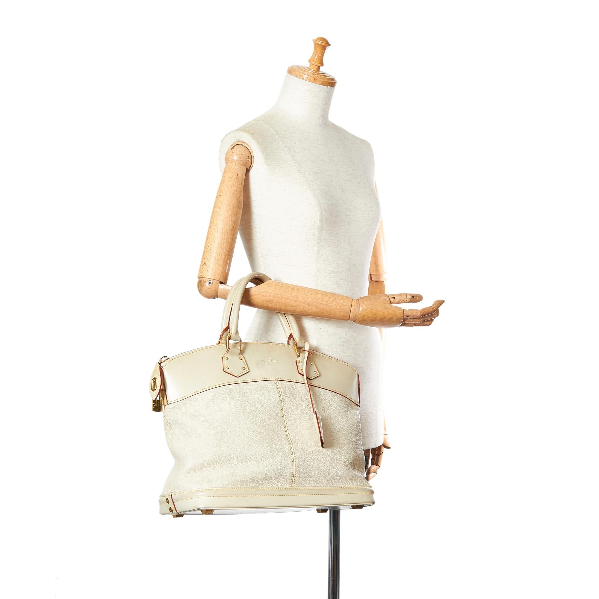 Louis Vuitton Suhali Lockit MM (SHG-ypLJYp)