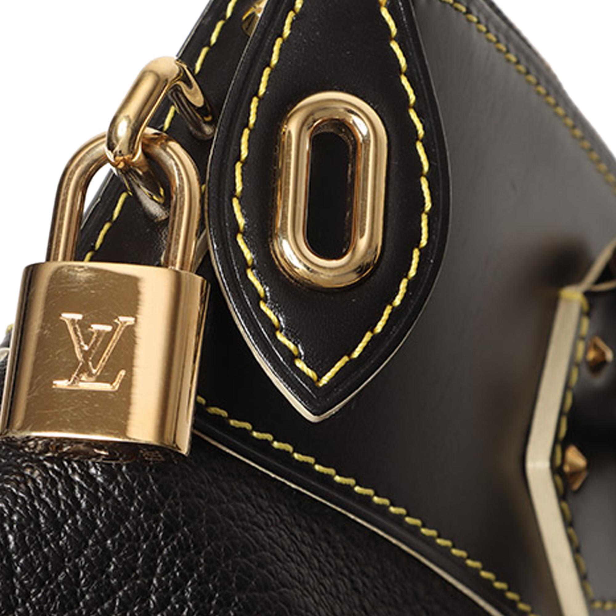 Louis Vuitton Suhali Lockit PM (SHG-36685)
