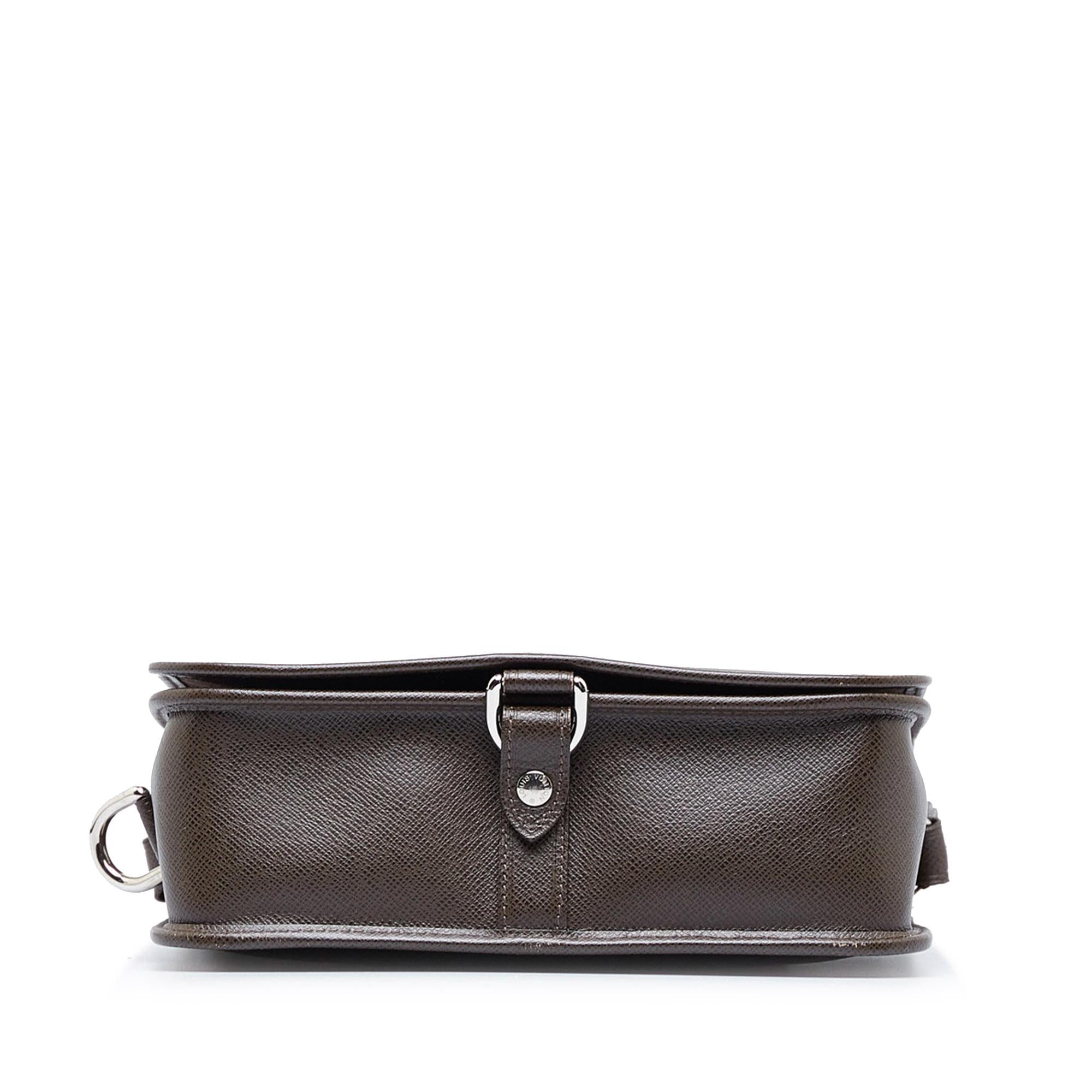 Louis Vuitton Taiga Andrei (SHG-fy4au5)