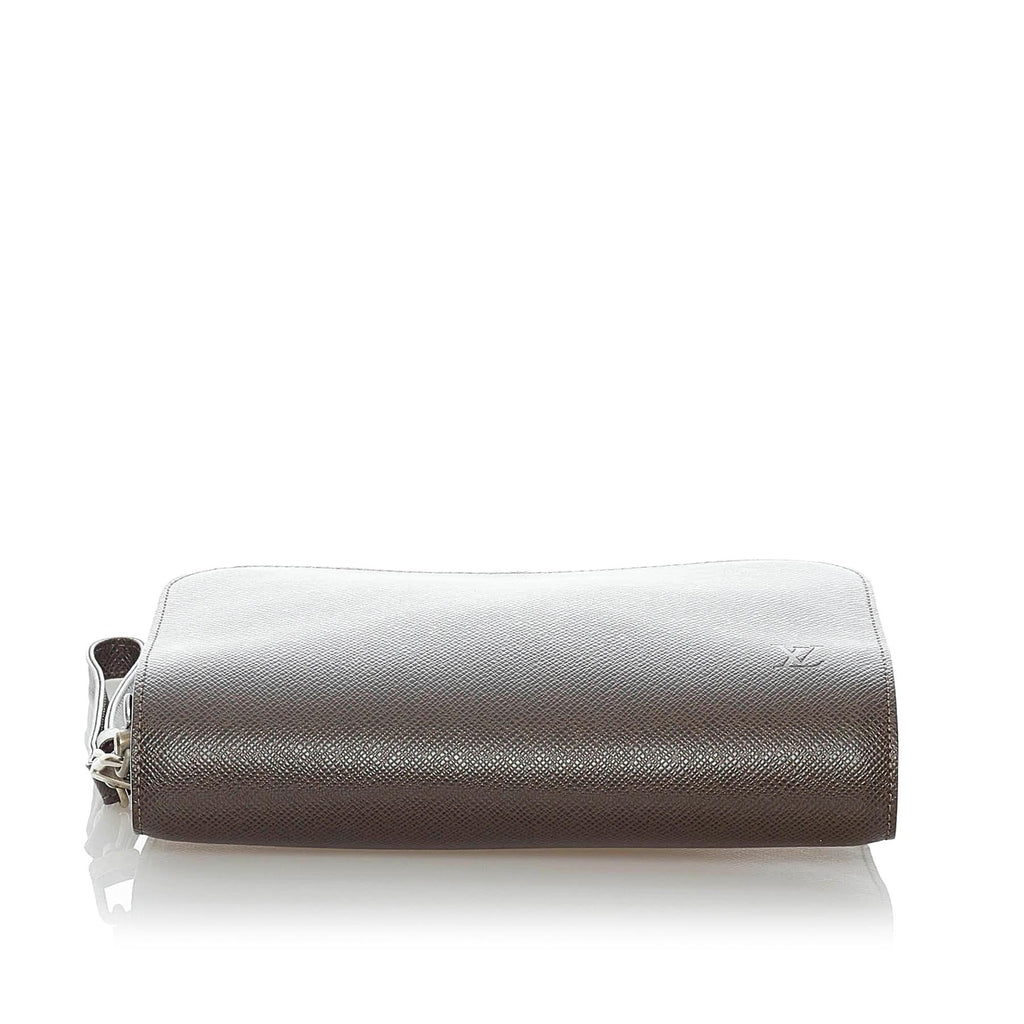 Louis Vuitton Taiga Baikal (SHG-VTe3ed)