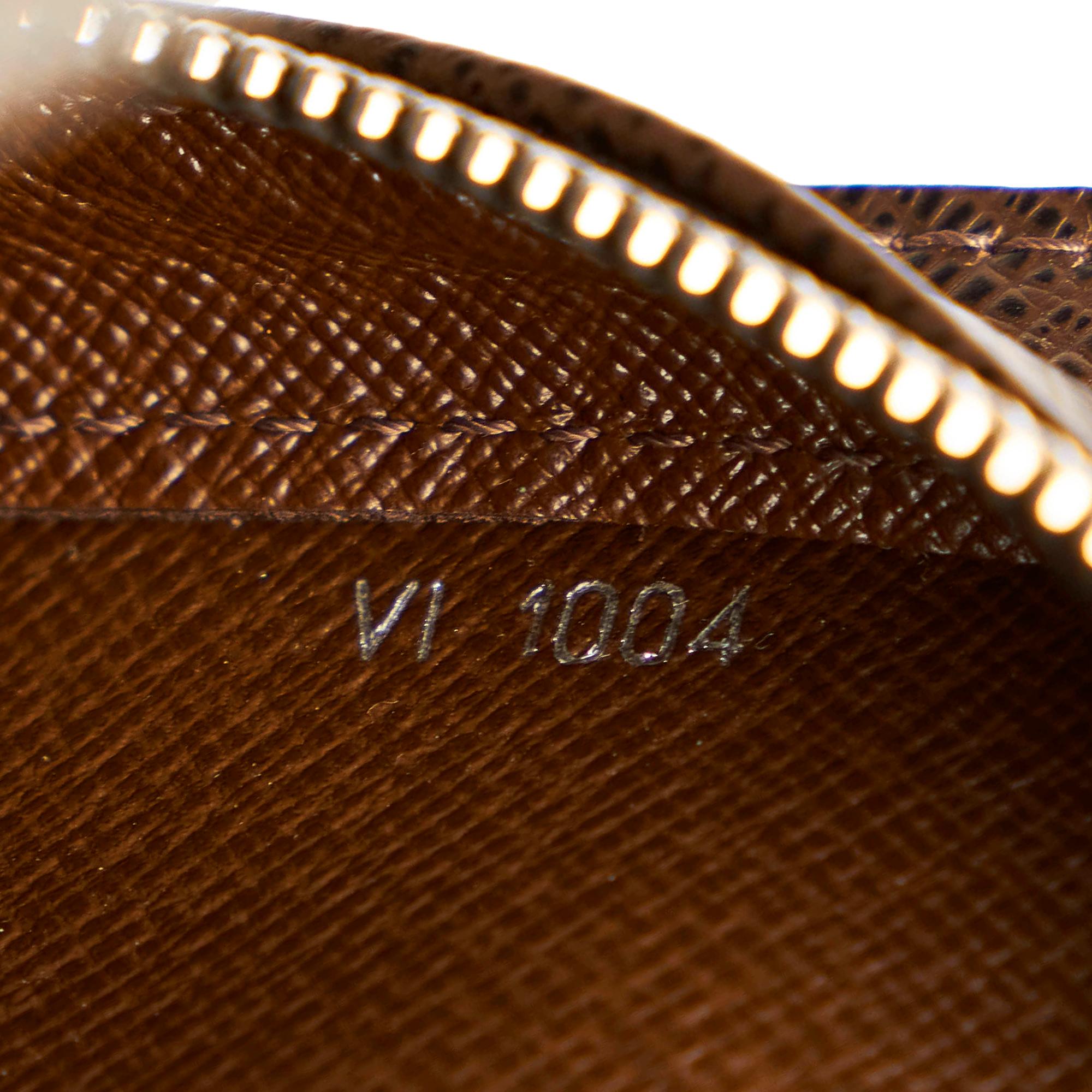 Louis Vuitton Taiga Baikal (SHG-VTe3ed)