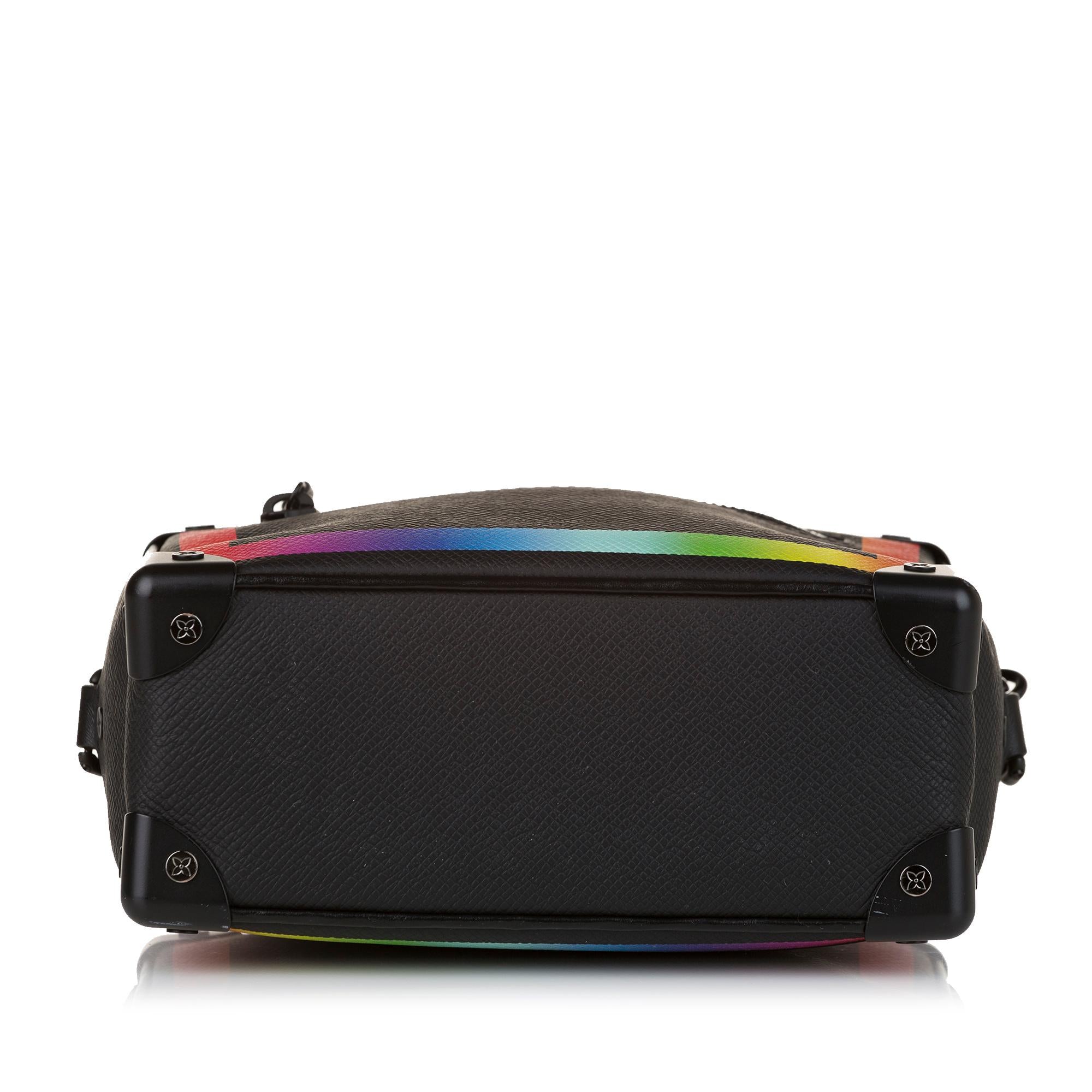 Louis Vuitton Taiga Rainbow Soft Trunk (SHG-35504)