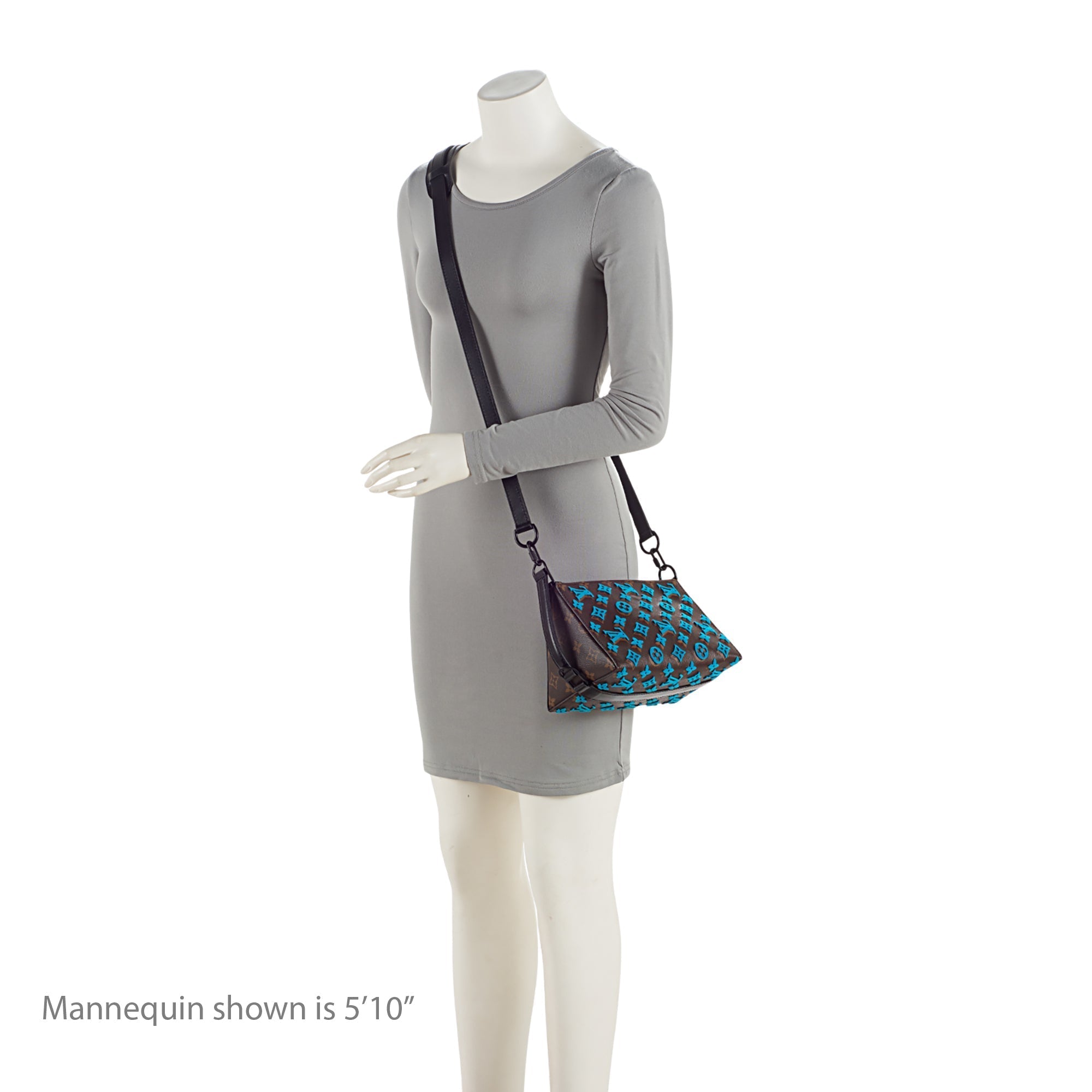 Louis Vuitton Tuffetage Monogram Canvas Triangle Messenger Bag (SHF-xhFdYr)