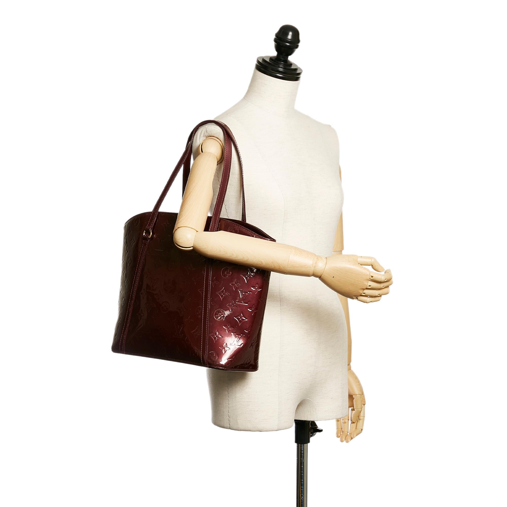 Louis Vuitton Vernis Avalon MM (SHG-37710)