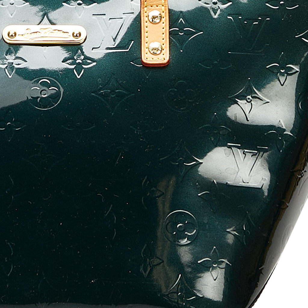 Louis Vuitton Vernis Bellevue PM (SHG-35617)