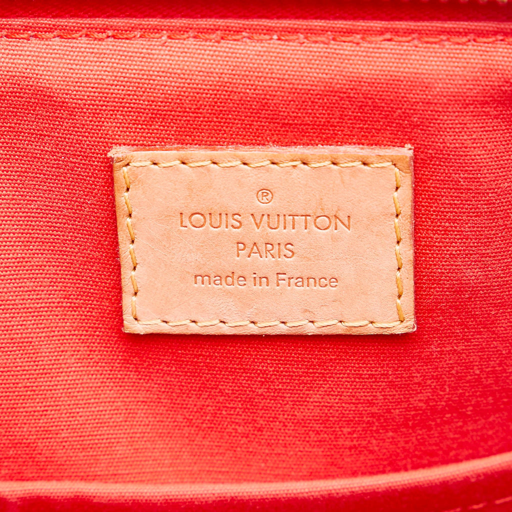 Louis Vuitton Vernis Bellevue PM (SHG-36550)