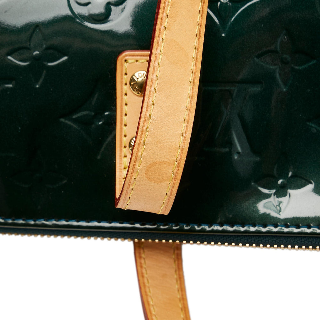 Louis Vuitton Vernis Bellevue PM (SHG-s7hRVS)