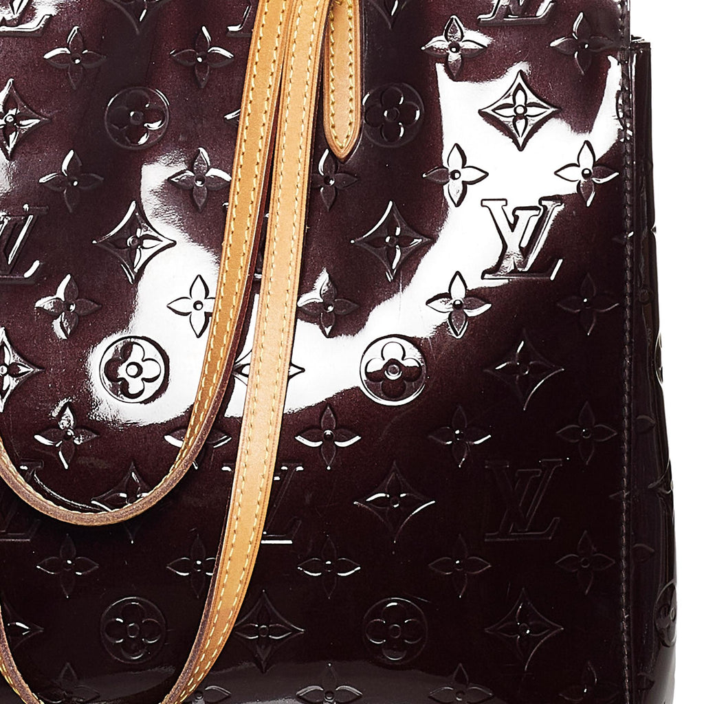Louis Vuitton Vernis Catalina (SHG-31338)