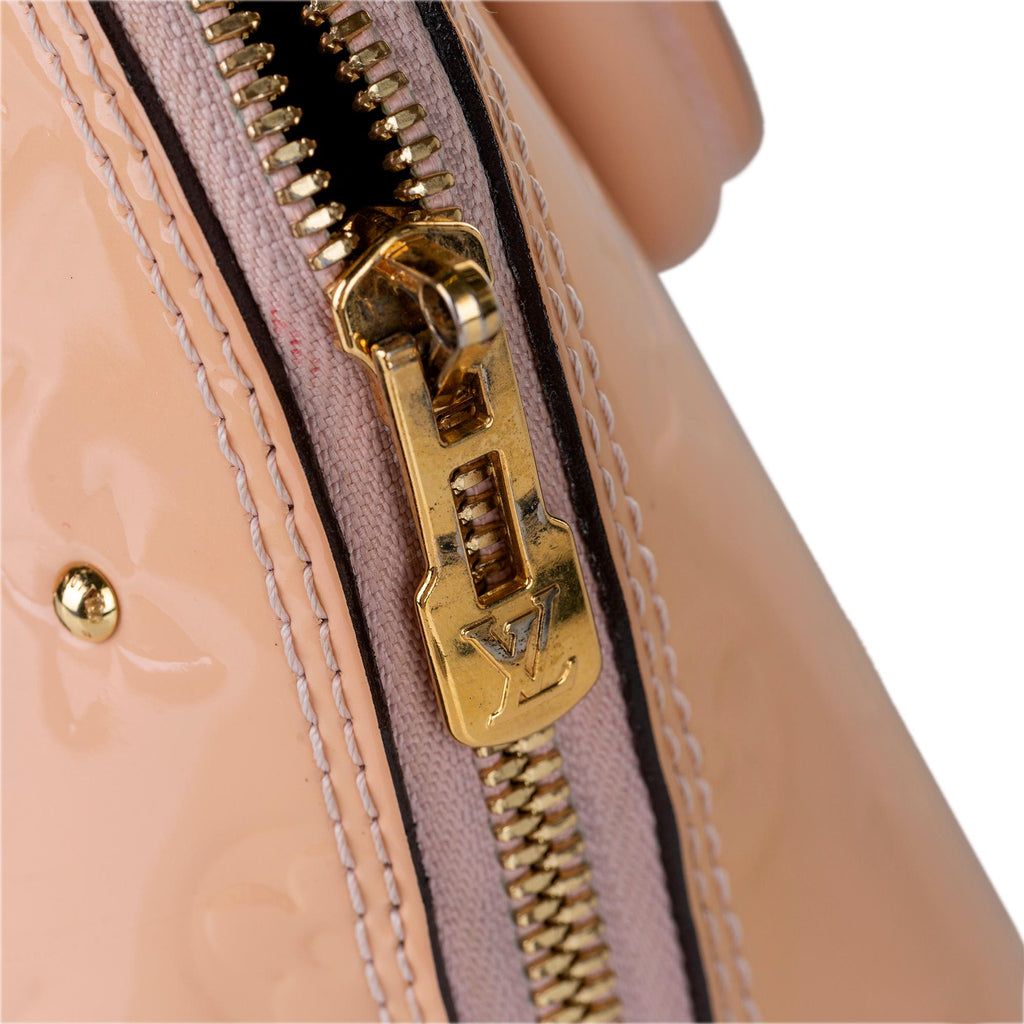 Louis Vuitton Vernis Flower Alma BB (SHG-32578)