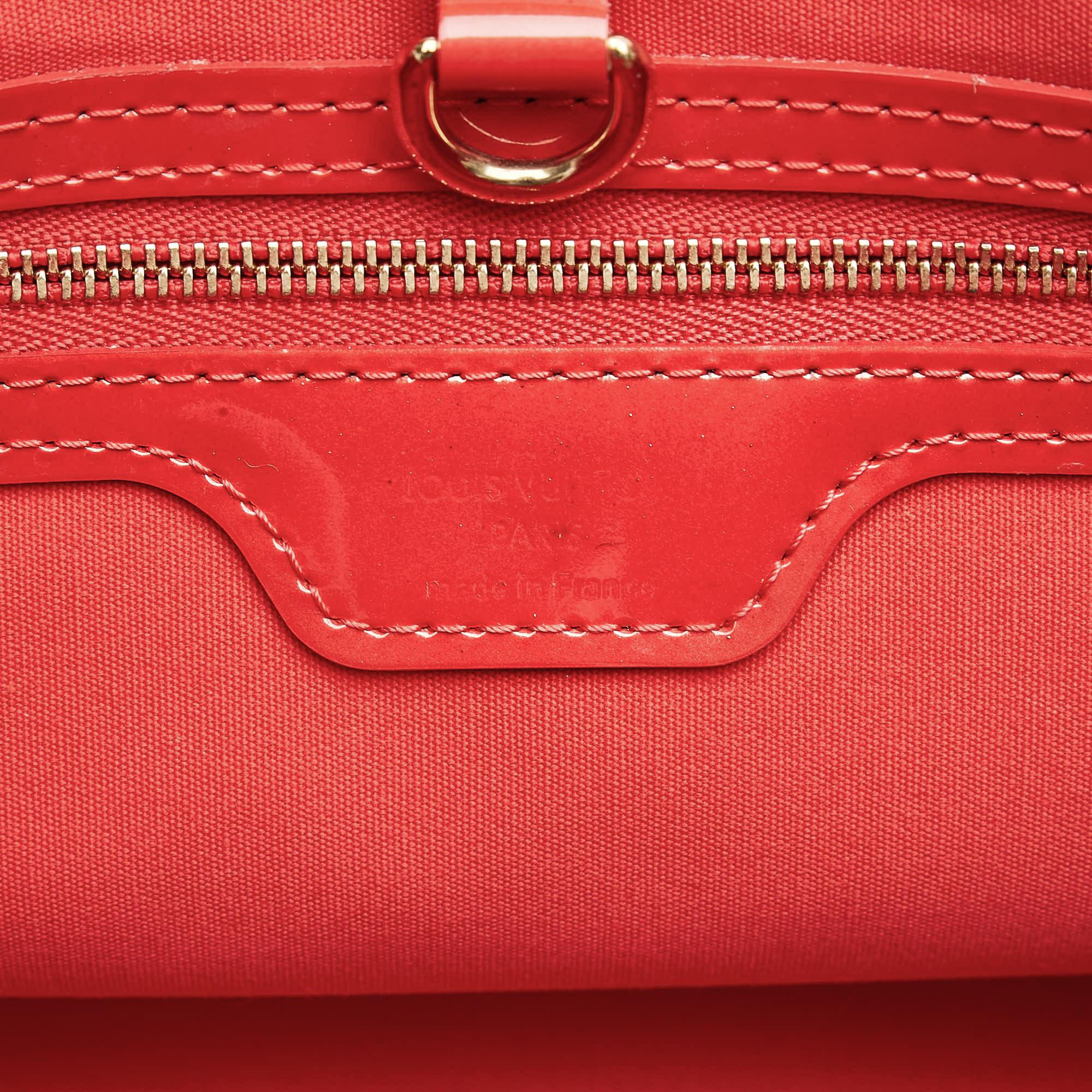 Louis Vuitton Vernis Wilshire PM (SHG-37255)