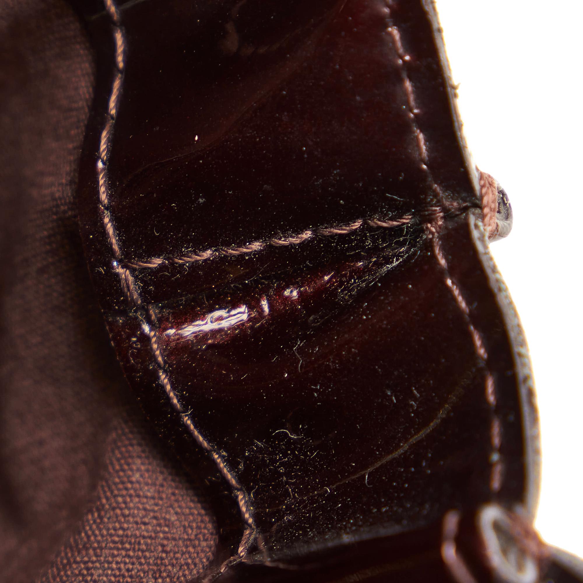 Louis Vuitton Vernis Wilshire PM (SHG-8BkLAD)
