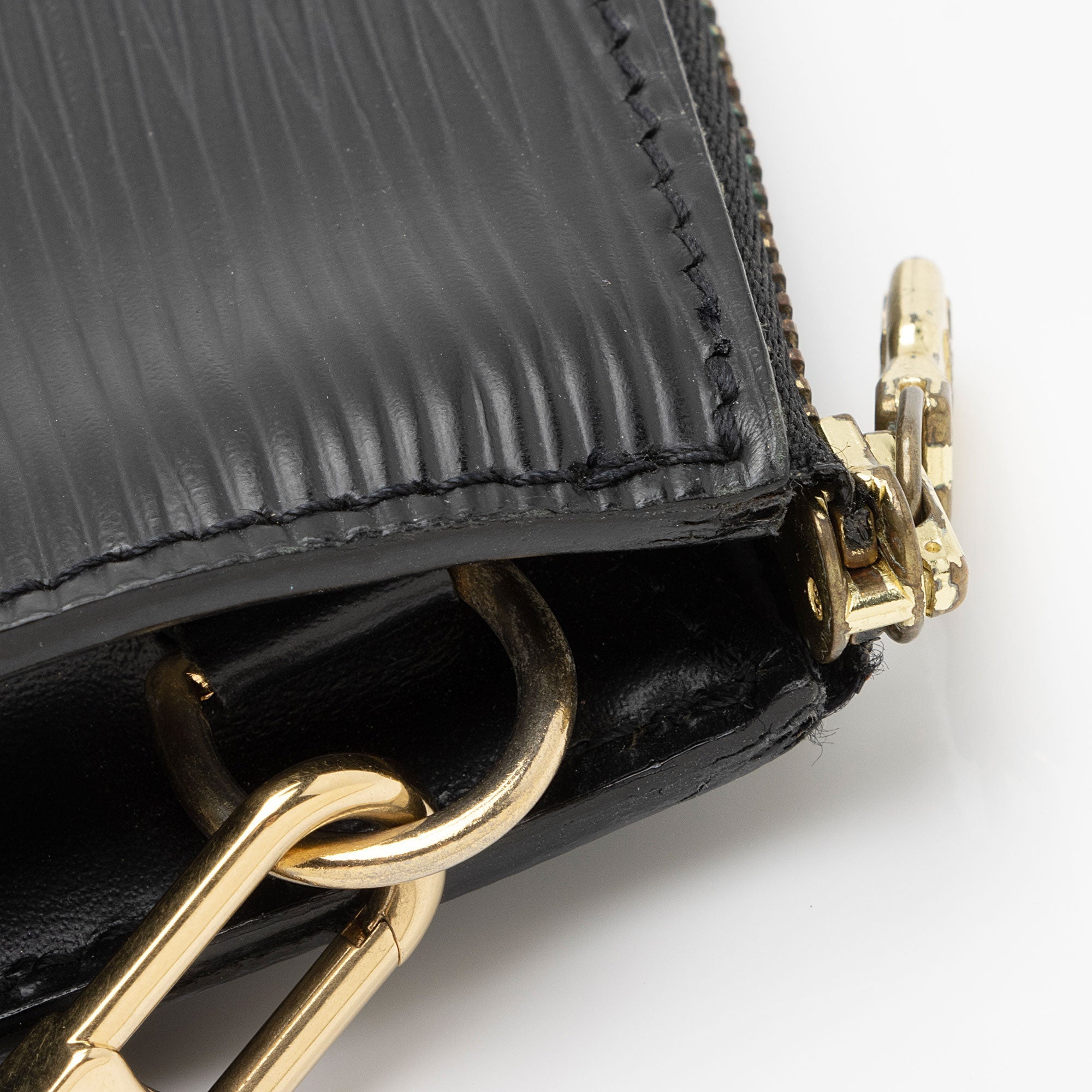 Louis Vuitton Vintage Epi Leather Pochette Accessoires