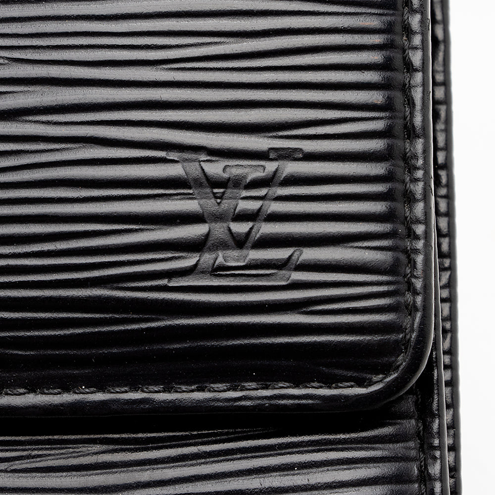 Louis Vuitton Vintage Epi Leather Porte Tresor International Wallet - FINAL SALE (SHF-15696)