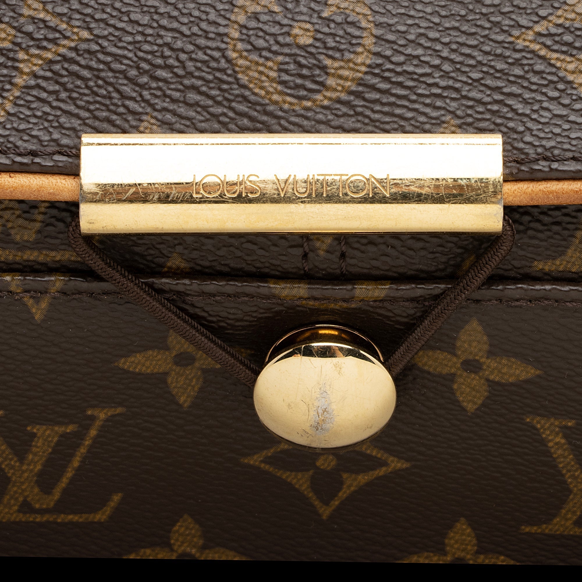 Louis Vuitton Vintage Monogram Canvas Abbesses Messenger Bag (SHF-22794)