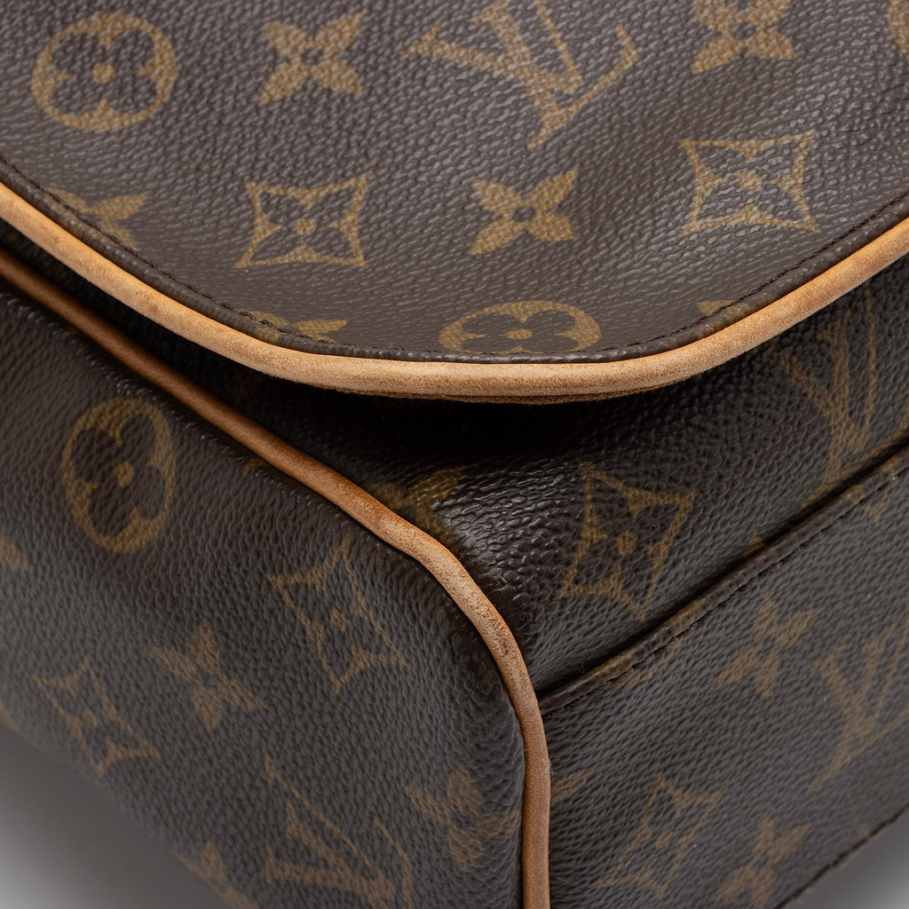 Louis Vuitton Vintage Monogram Canvas Abbesses Messenger Bag (SHF-hrSvMV)