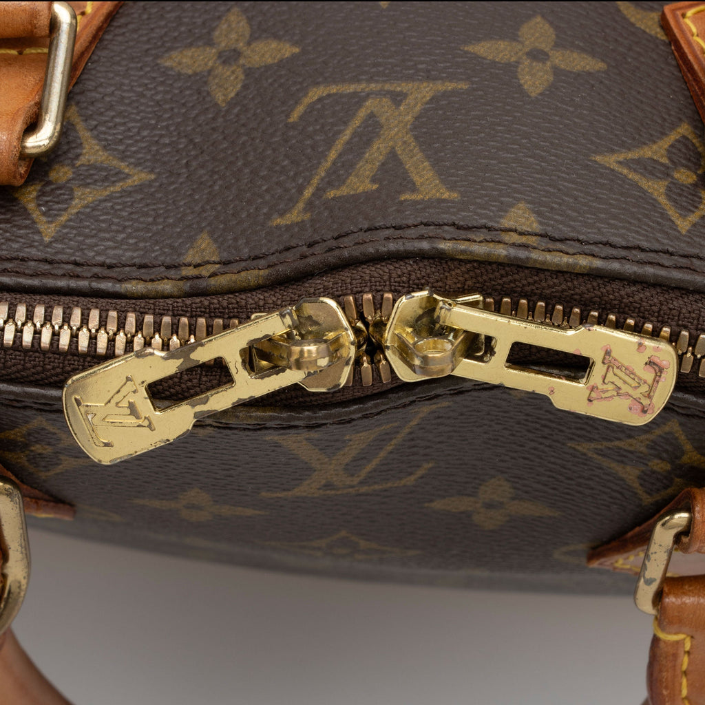 Louis Vuitton Vintage Monogram Canvas Alma PM Satchel (SHF-C21L7o)