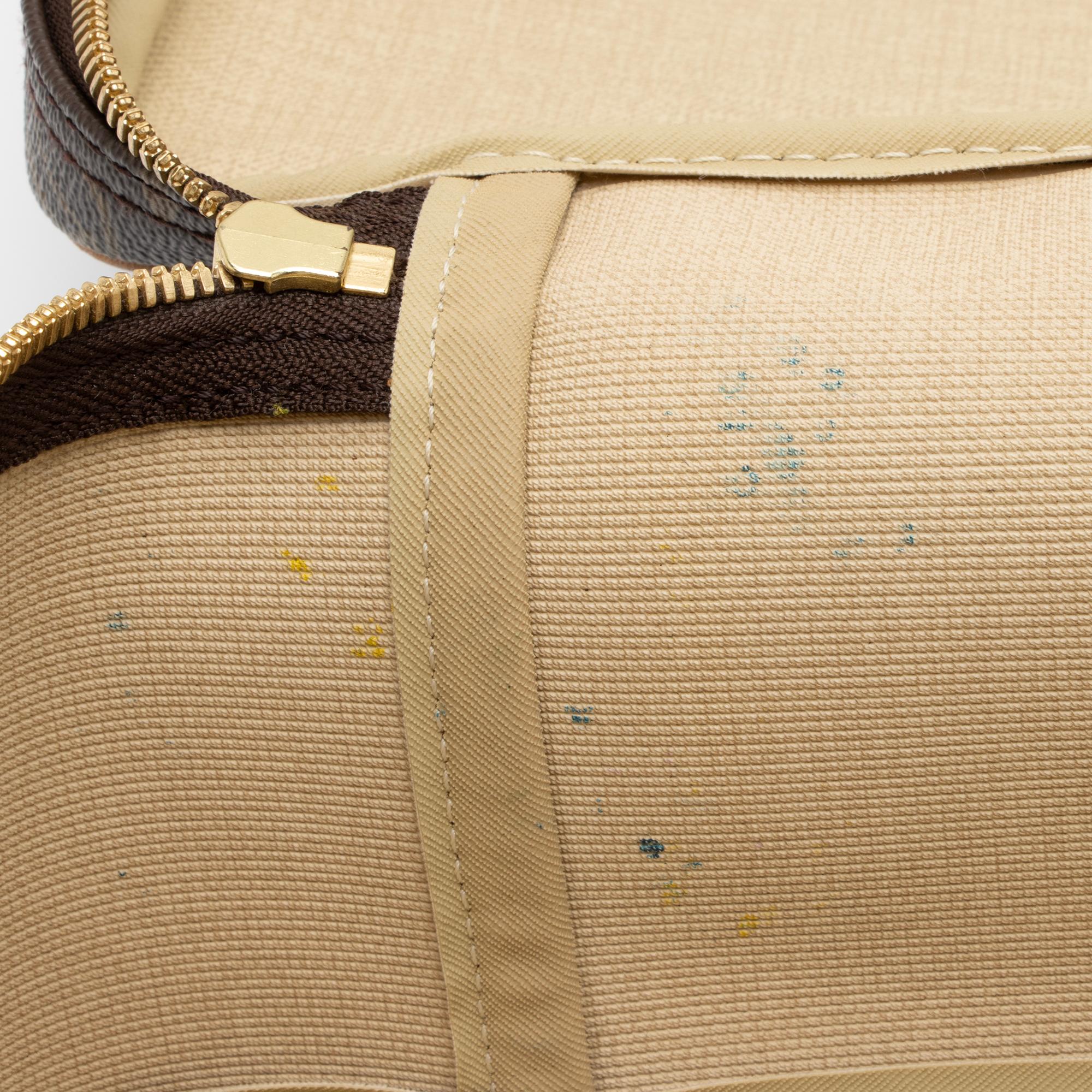 Louis Vuitton Vintage Monogram Canvas Excursion Tote (SHF-23539)