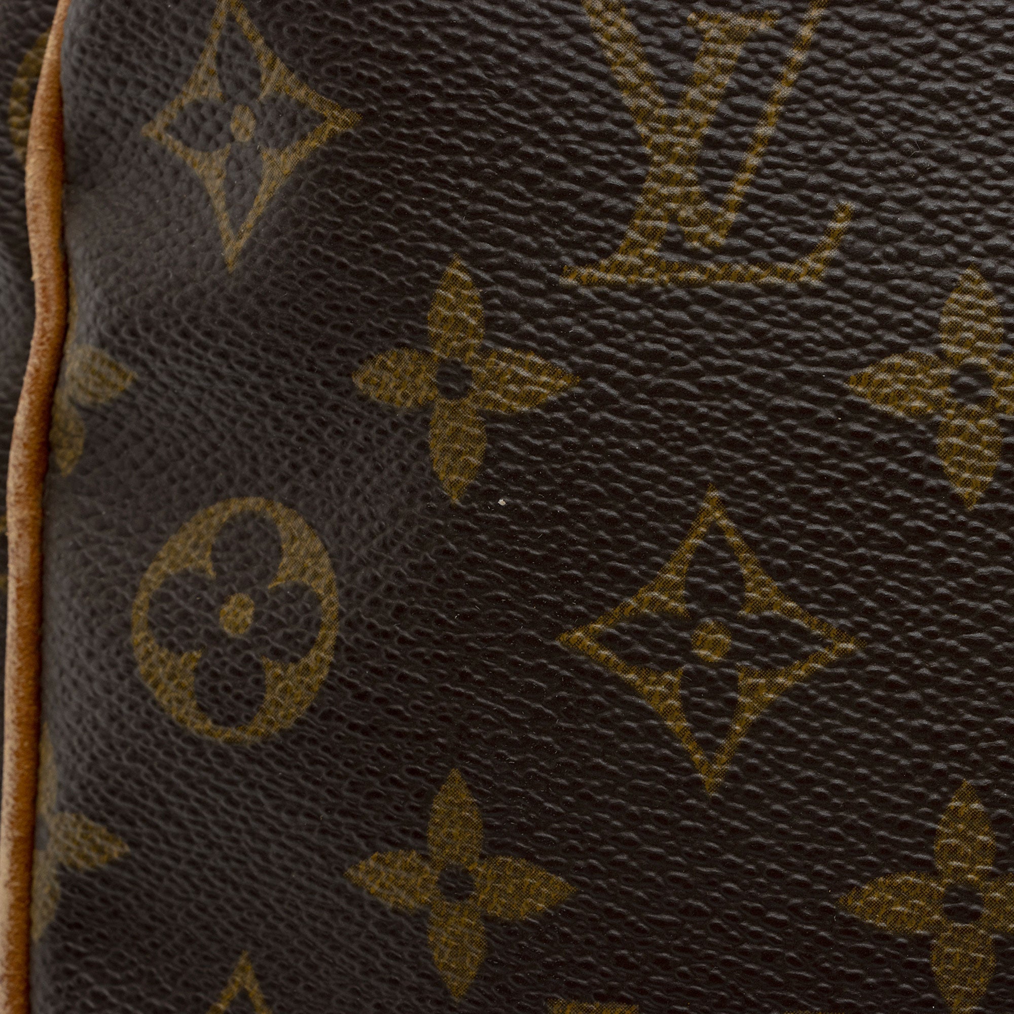 Louis Vuitton Vintage Monogram Canvas Keepall 45 Duffle Bag (SHF-sR0lBl)