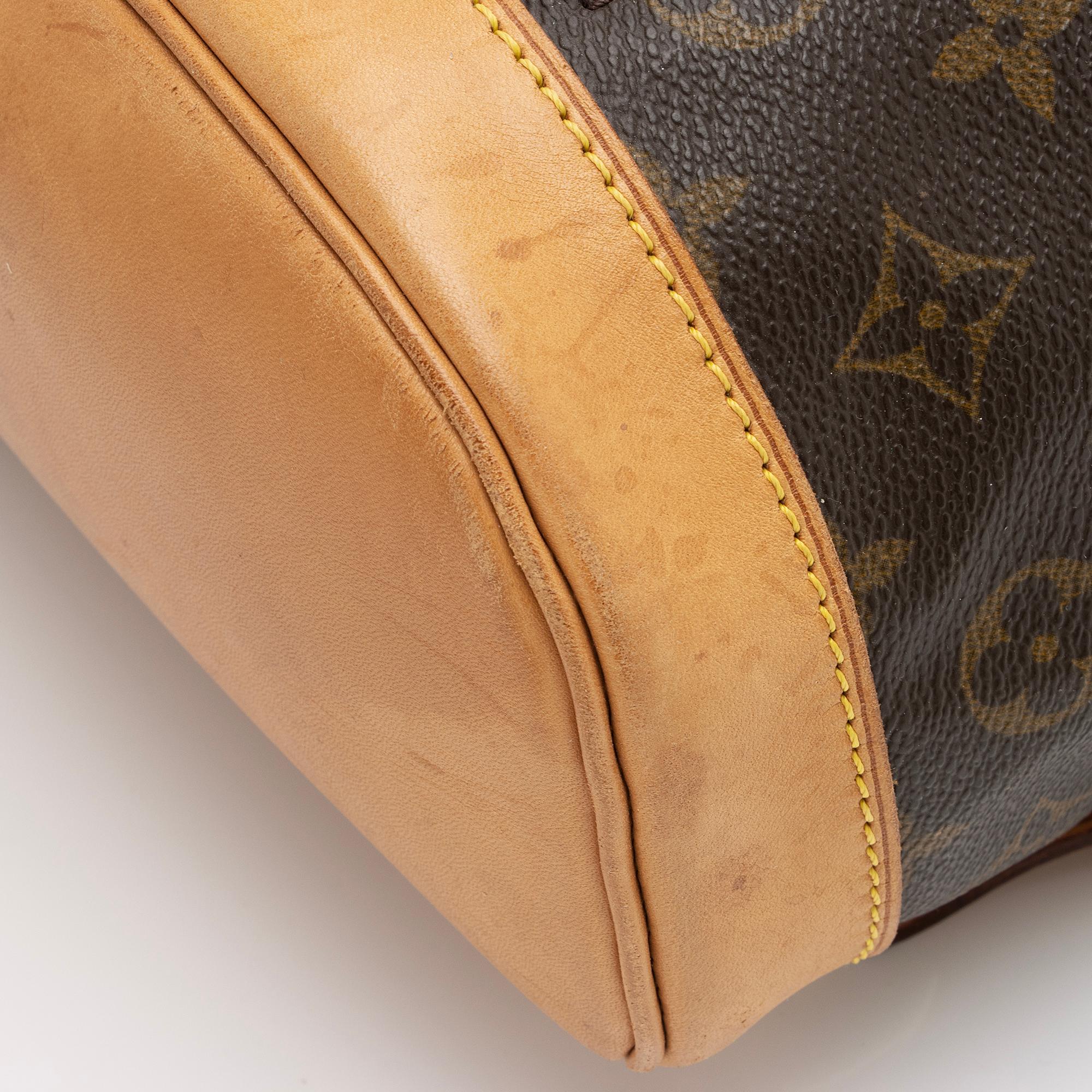 Louis Vuitton Vintage Monogram Canvas Montsouris MM Backpack (SHF-VoIk07)