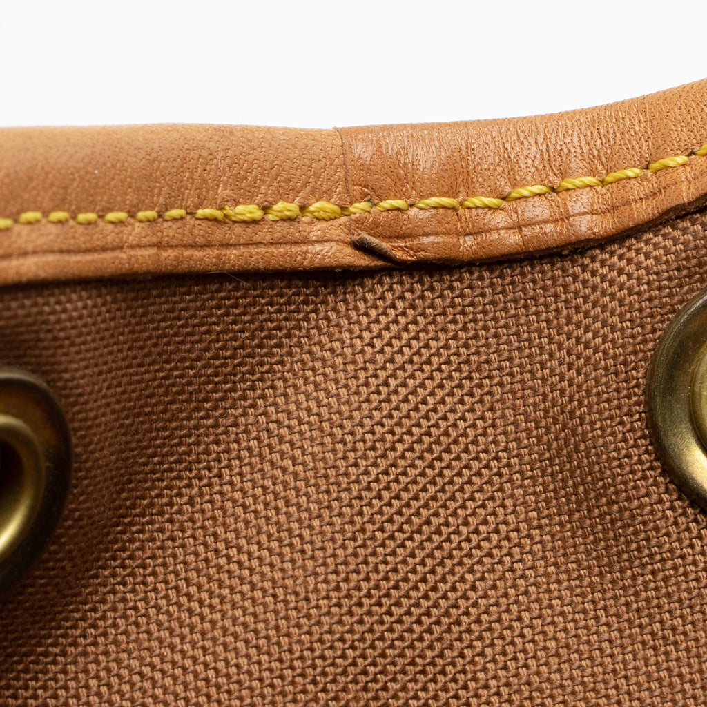 Louis Vuitton Vintage Monogram Canvas Montsouris MM Backpack (SHF-VoIk07)