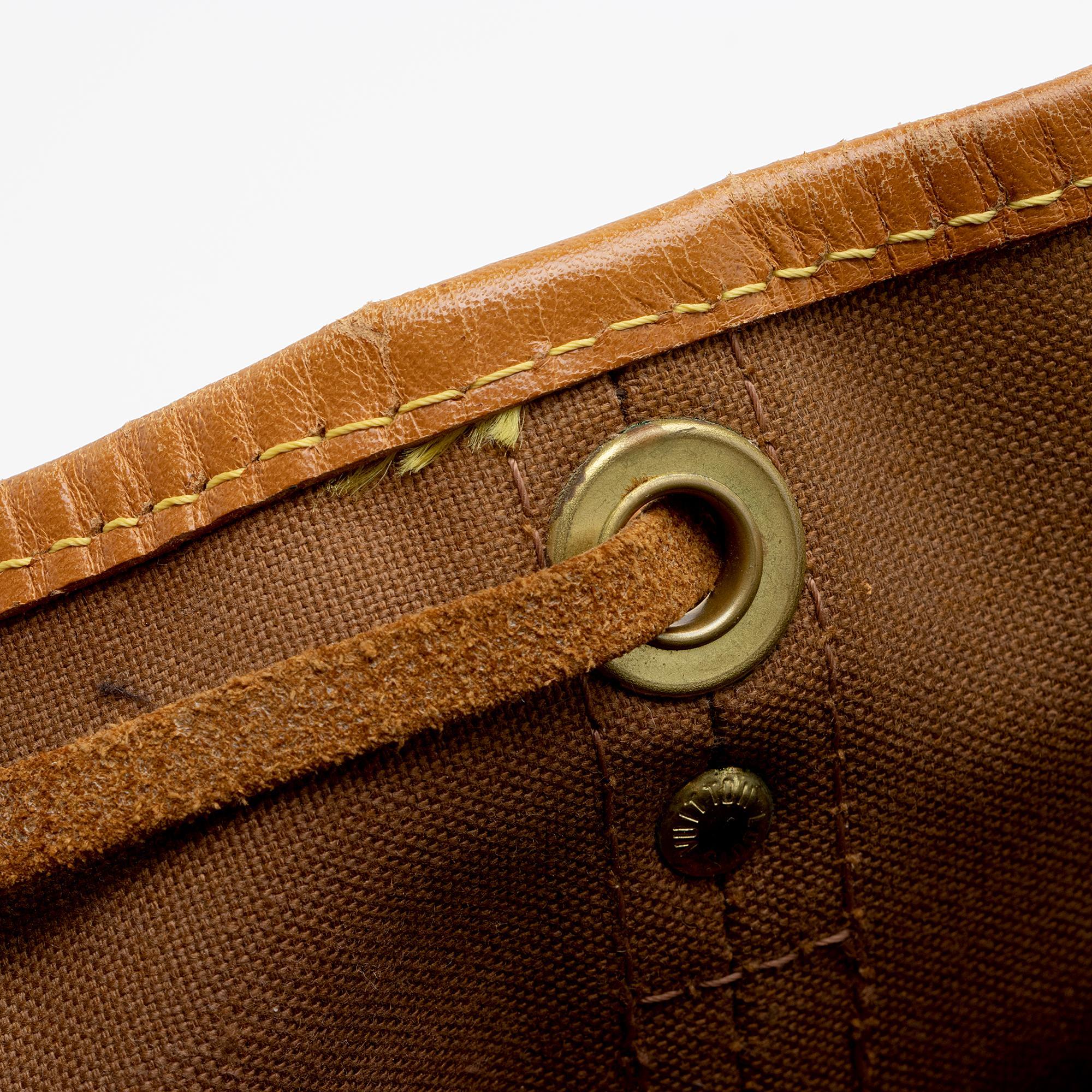 Louis Vuitton Vintage Monogram Canvas Petit Noe Shoulder Bag (SHF-IAw79k)