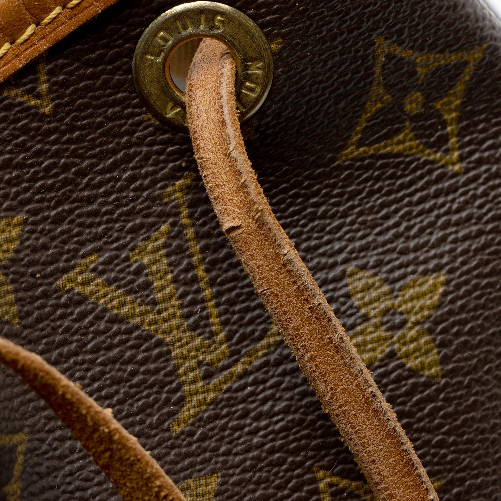 Louis Vuitton Vintage Monogram Canvas Petit Noe Shoulder Bag (SHF-IAw79k)