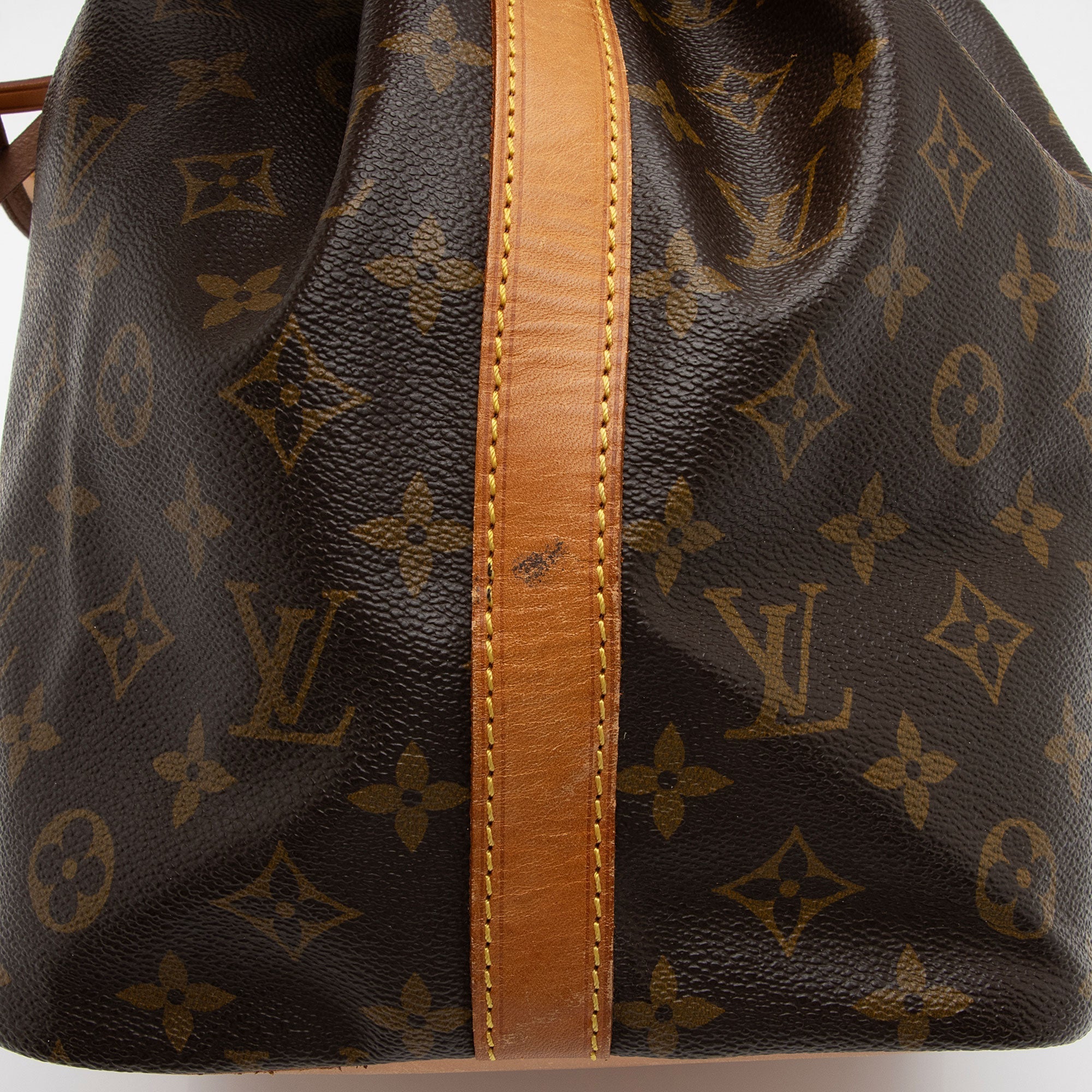 Louis Vuitton Vintage Monogram Canvas Petit Noe Shoulder Bag (SHF-xuJqqh)