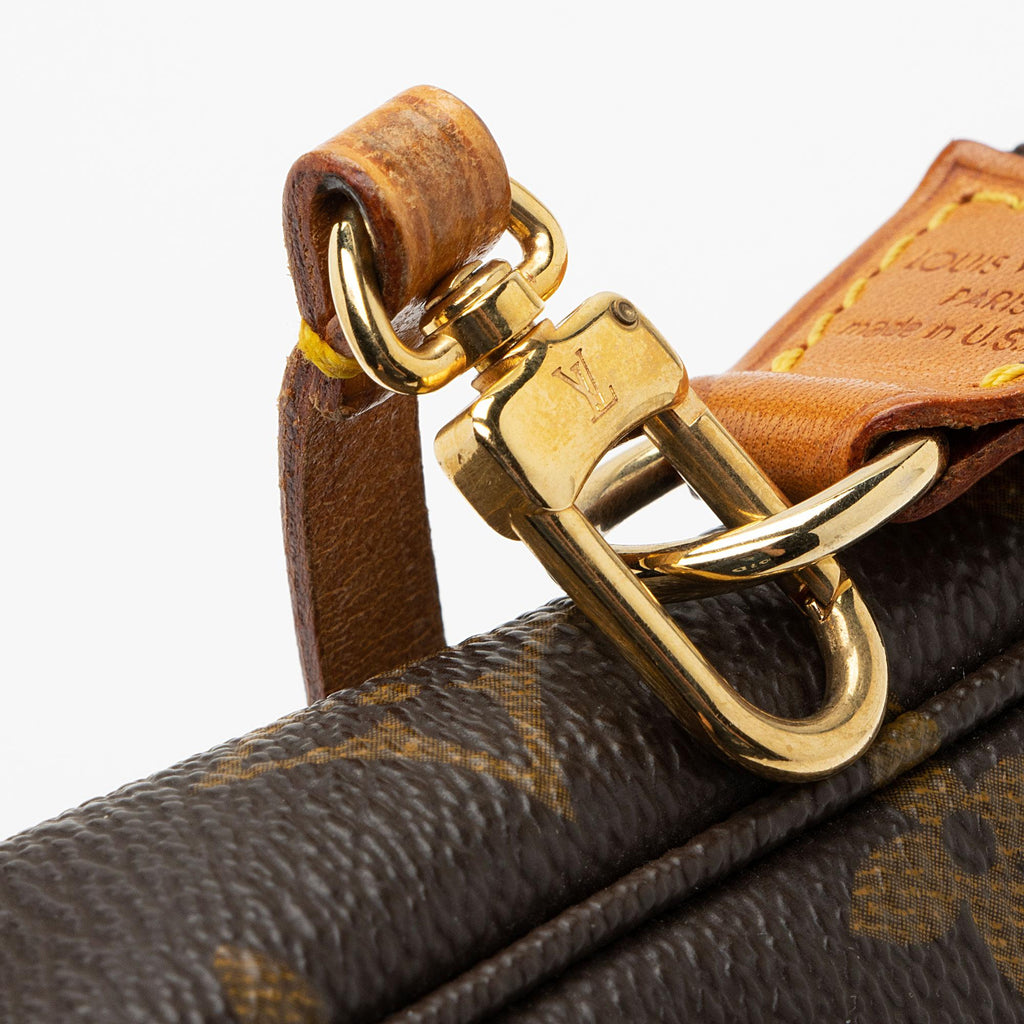 Louis Vuitton Vintage Monogram Canvas Pochette Accessoires (SHF-YGPVij)