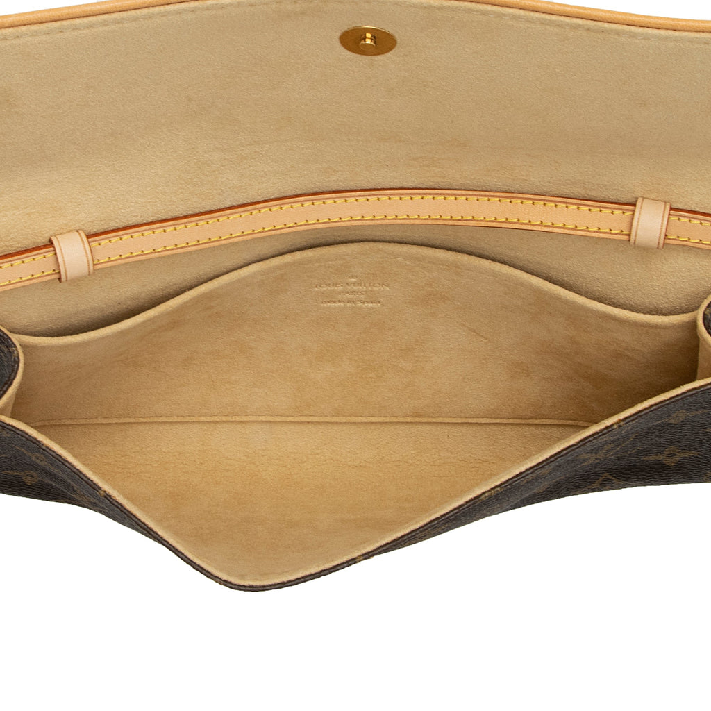 Louis Vuitton Vintage Monogram Canvas Pochette Twin GM Shoulder Bag (SHF-23821)