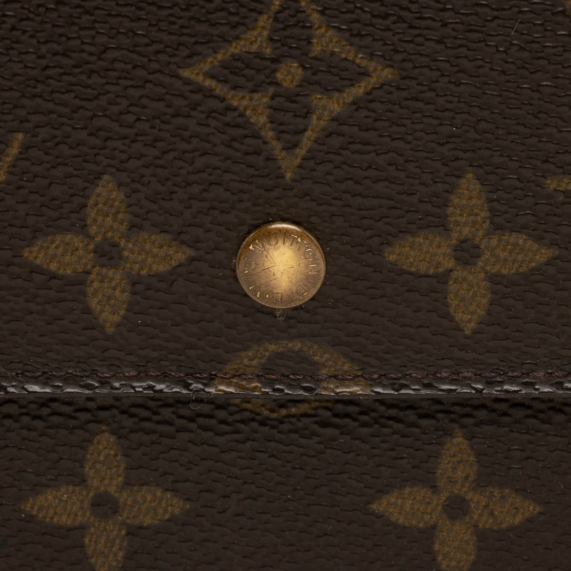 Louis Vuitton Vintage Monogram Canvas Porte Tresor International Wallet (SHF-VIGaP0)