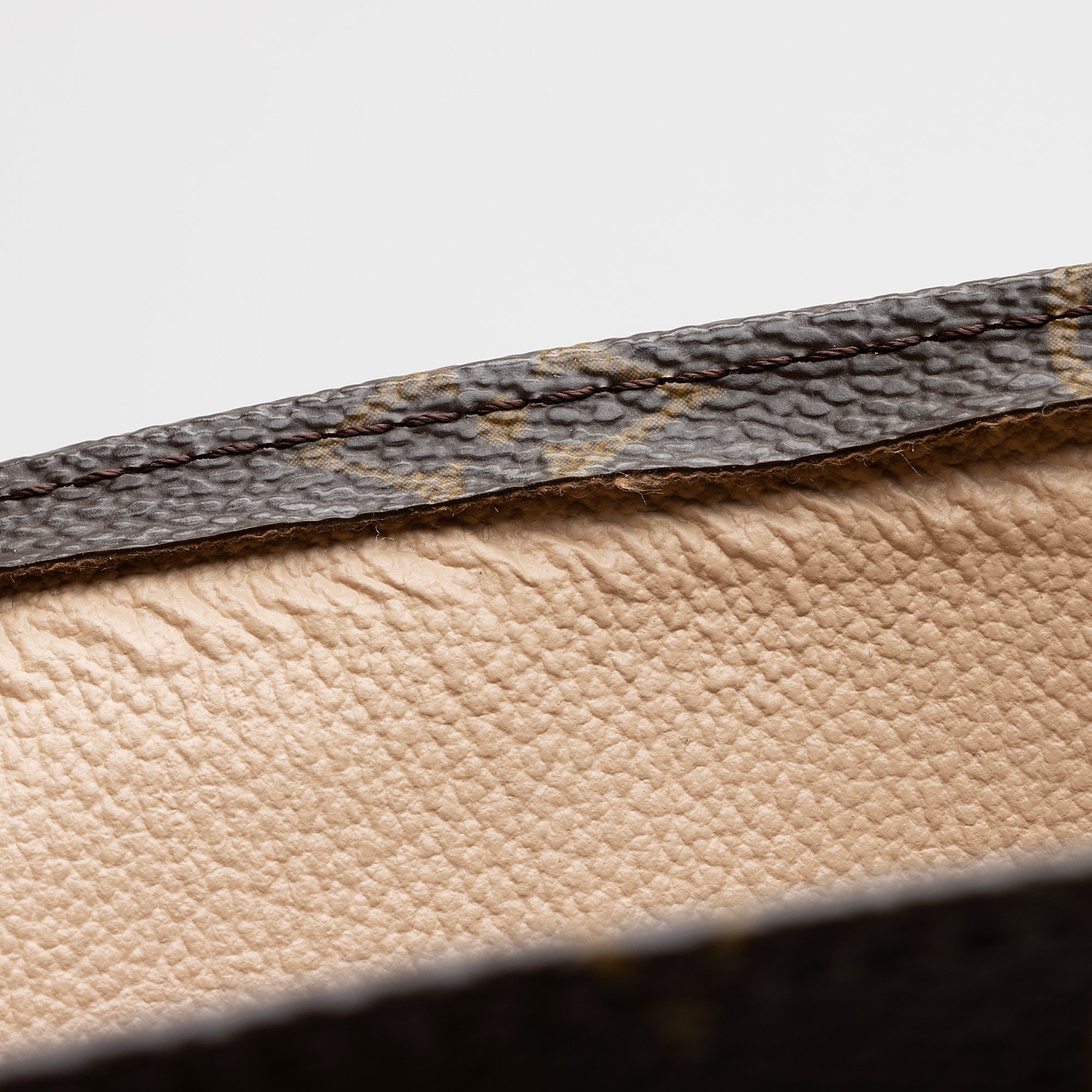 Louis Vuitton Vintage Monogram Canvas Sac Plat Tote (SHF-22683)