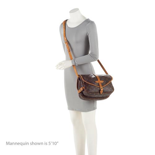 Louis Vuitton Vintage Monogram Canvas Saumur 30 Messenger Bag (SHF-qN3Go7)