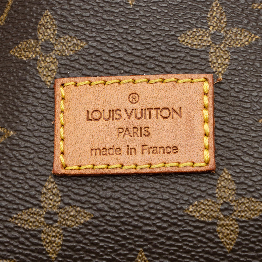 Louis Vuitton Vintage Monogram Canvas Saumur 30 Messenger Bag (SHF-TyPWbw)