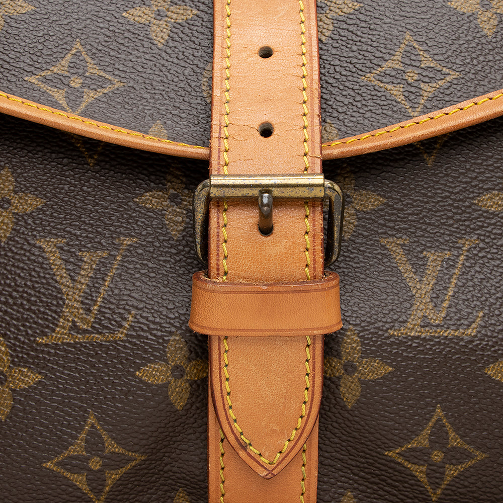 Louis Vuitton Vintage Monogram Canvas Saumur 35 Messenger Bag (SHF-20858)