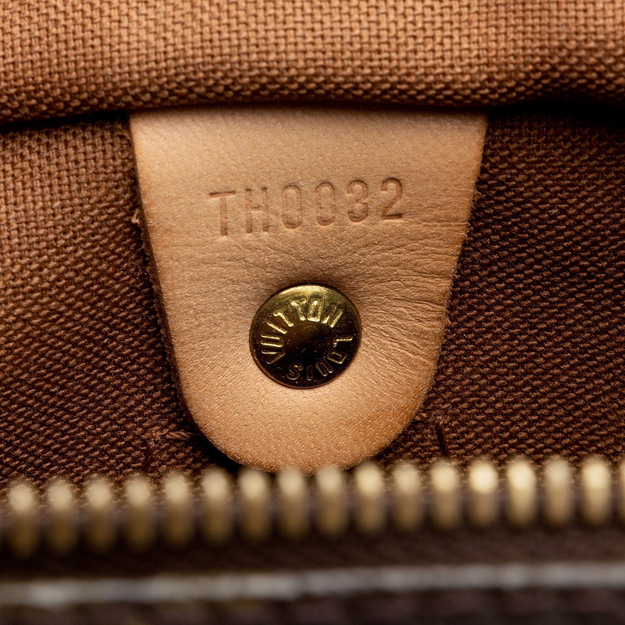 Louis Vuitton Vintage Monogram Canvas Speedy 30 Satchel