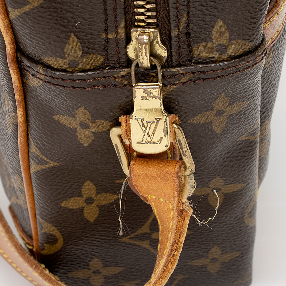 Louis Vuitton Vintage Monogram Canvas Trocadero 27 Shoulder Bag (SHF-22092)
