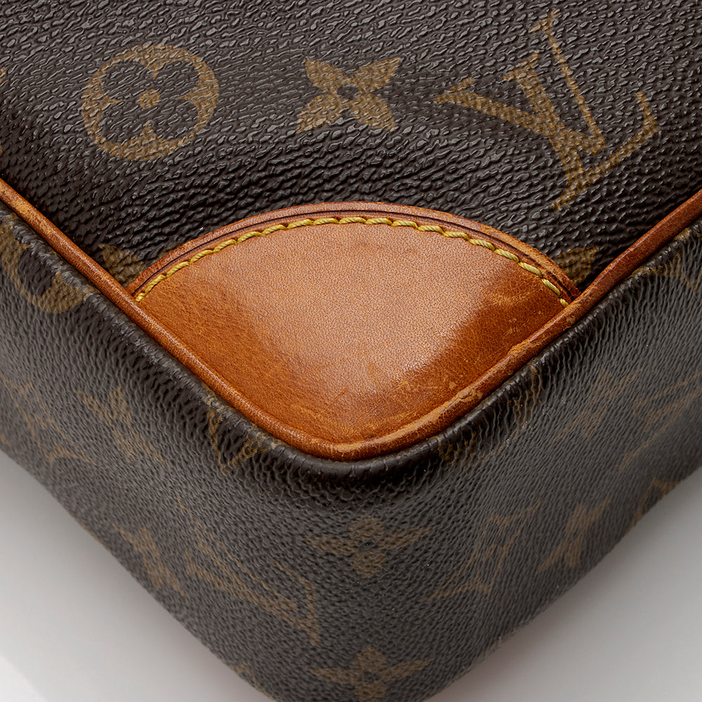Louis Vuitton Vintage Monogram Canvas Trocadero 27 Shoulder Bag (SHF-22092)