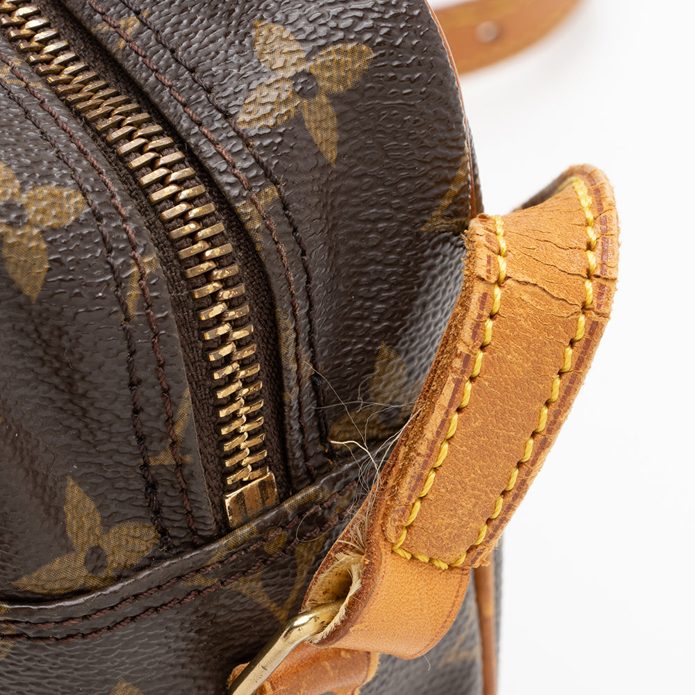 Louis Vuitton Vintage Monogram Canvas Trocadero 27 Shoulder Bag (SHF-17092)