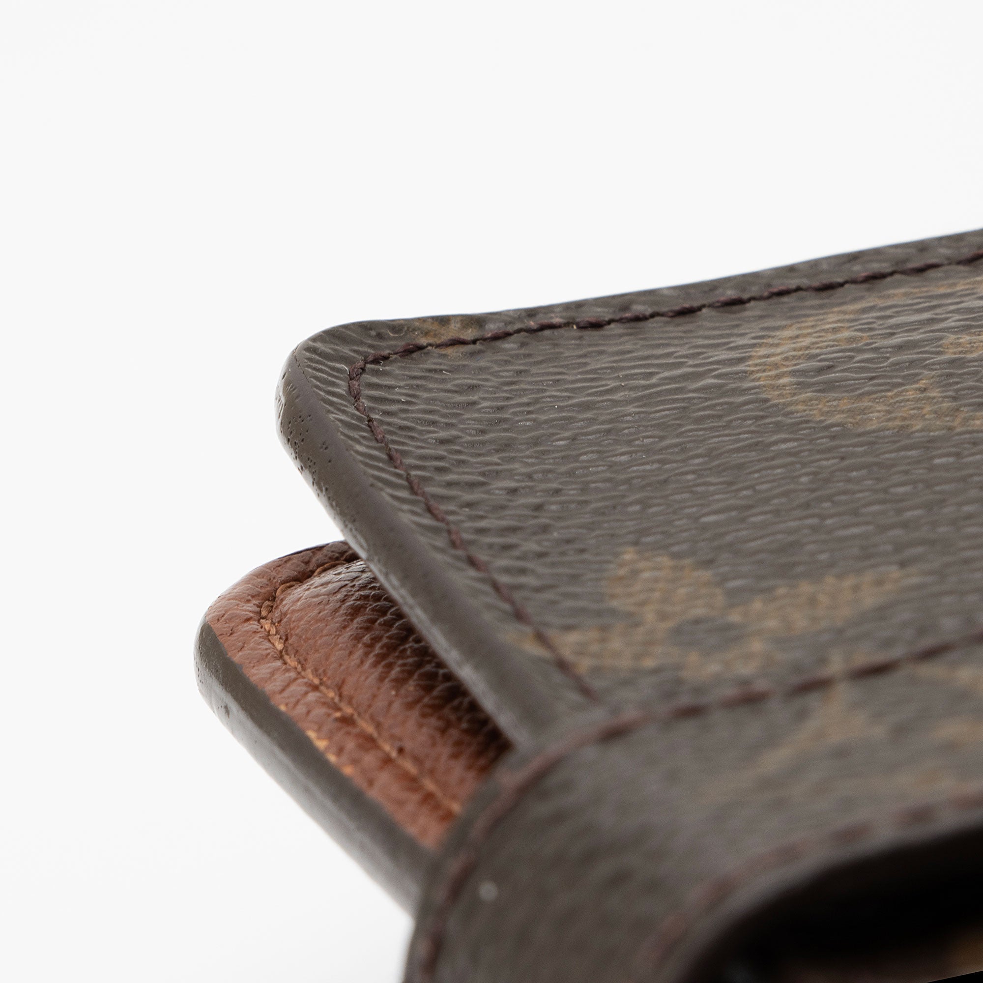Louis Vuitton Vintage Monogram Canvas Zipped Compact Wallet (SHF-slTJTi)