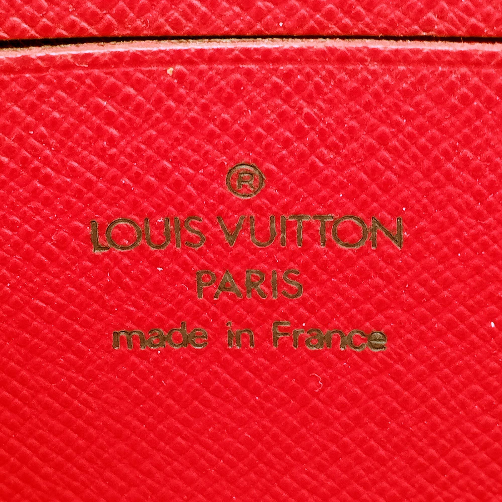 Louis Vuitton x Takashi Murakami Monogram Cerises Zippy (SHG-XVFROn)